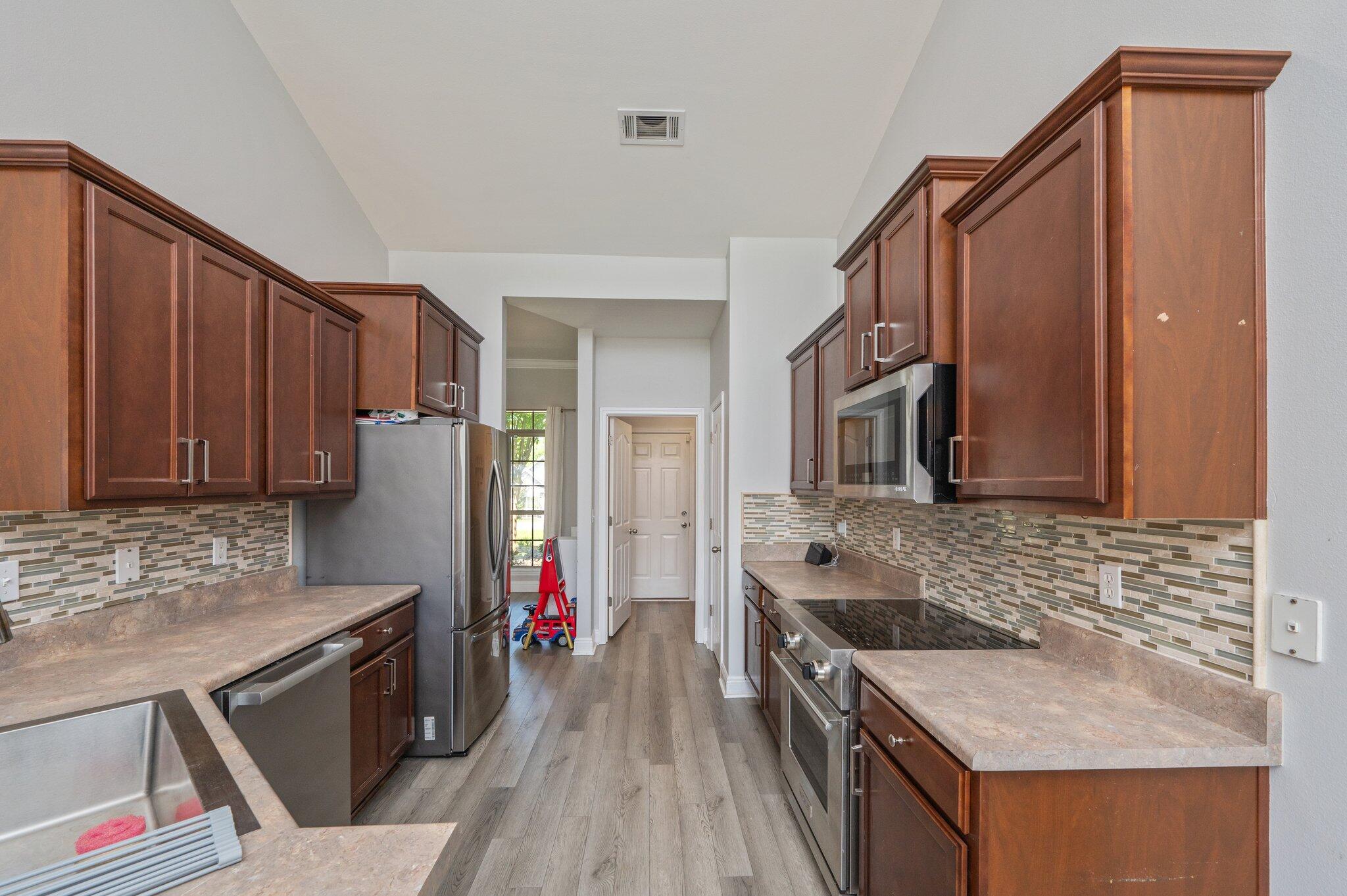 ROLLING RIDGE S/D - Residential