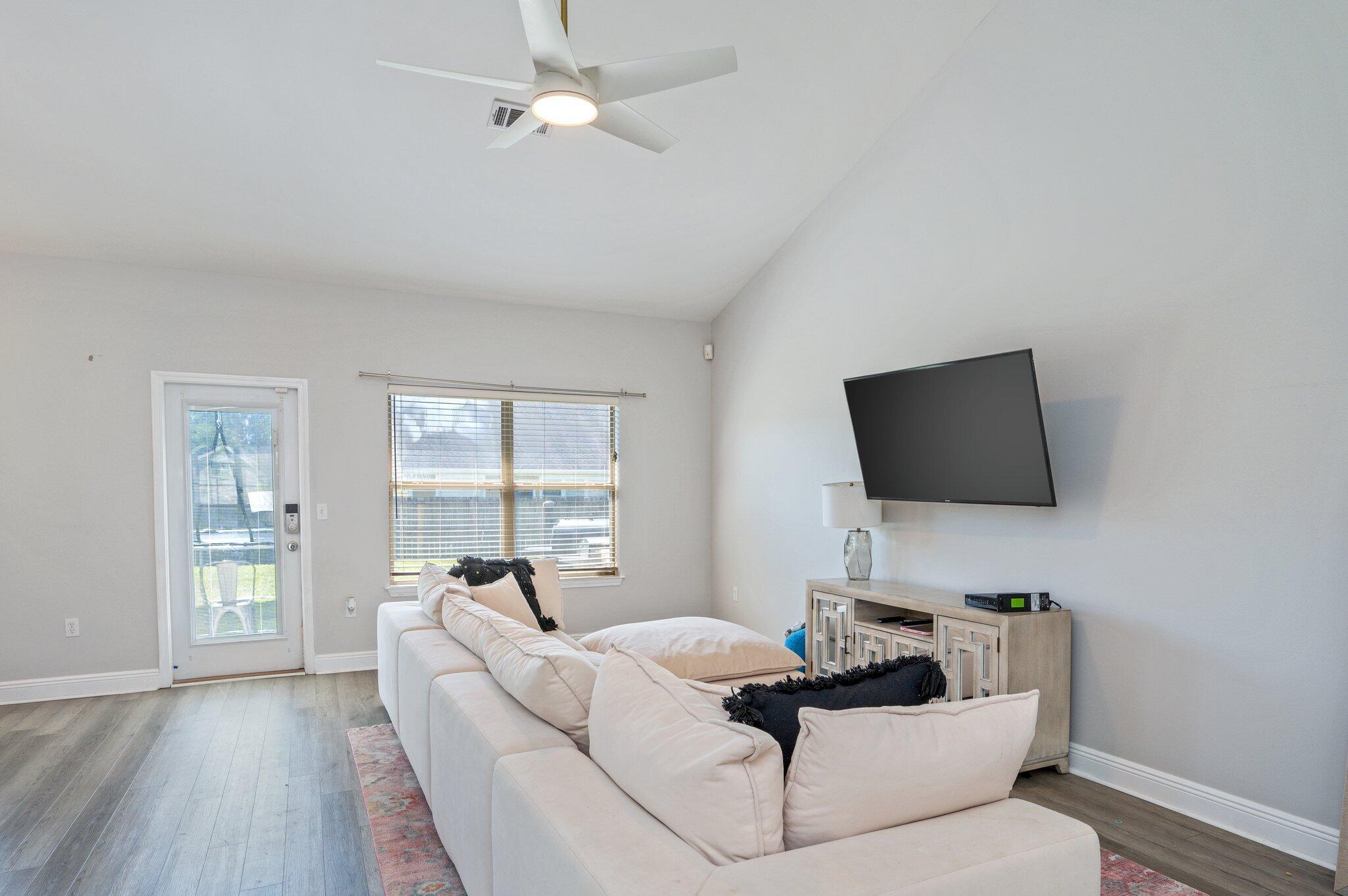 ROLLING RIDGE S/D - Residential