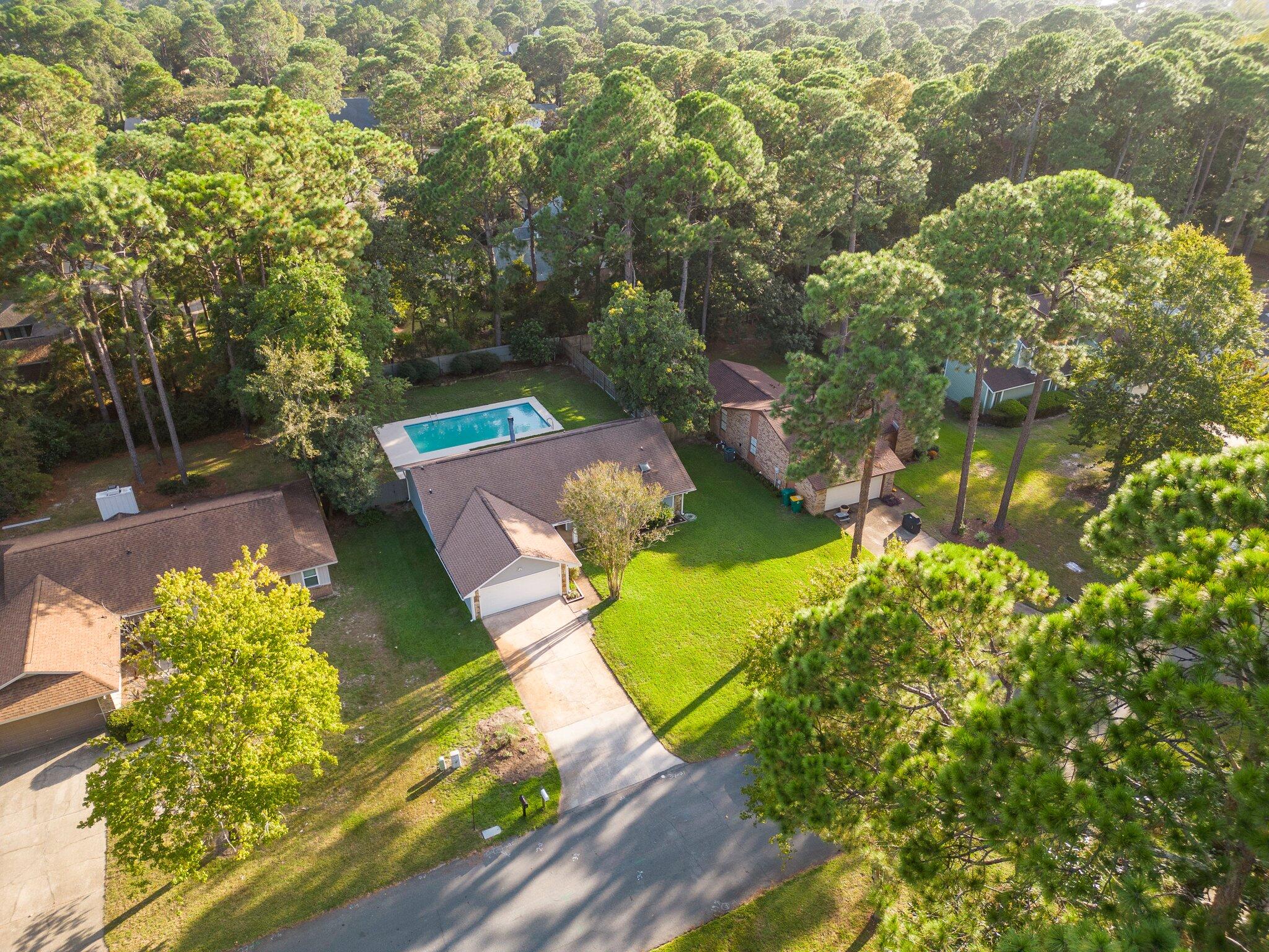 ST ANDREW - Residential Lease