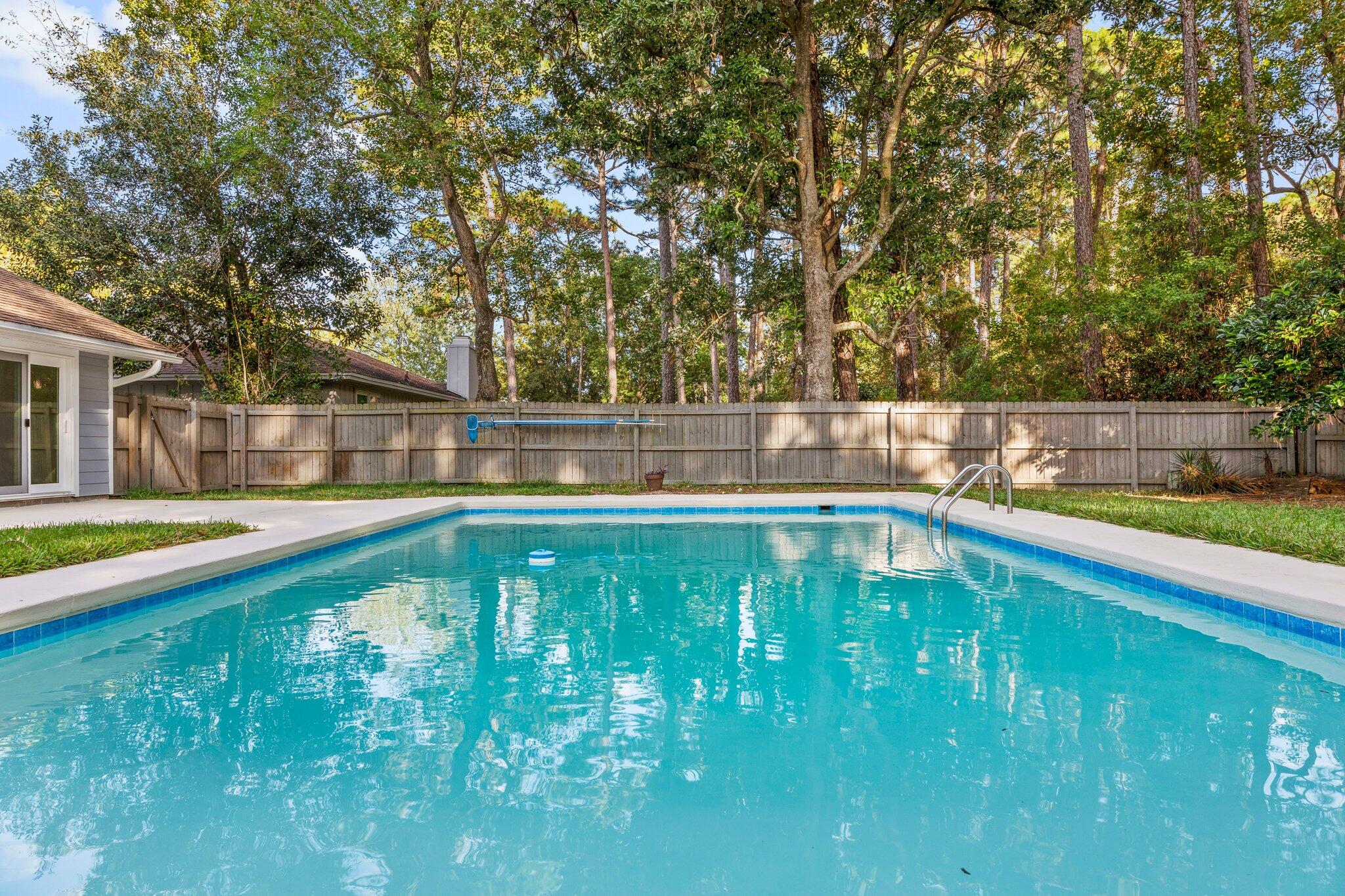 ST ANDREW - Residential Lease