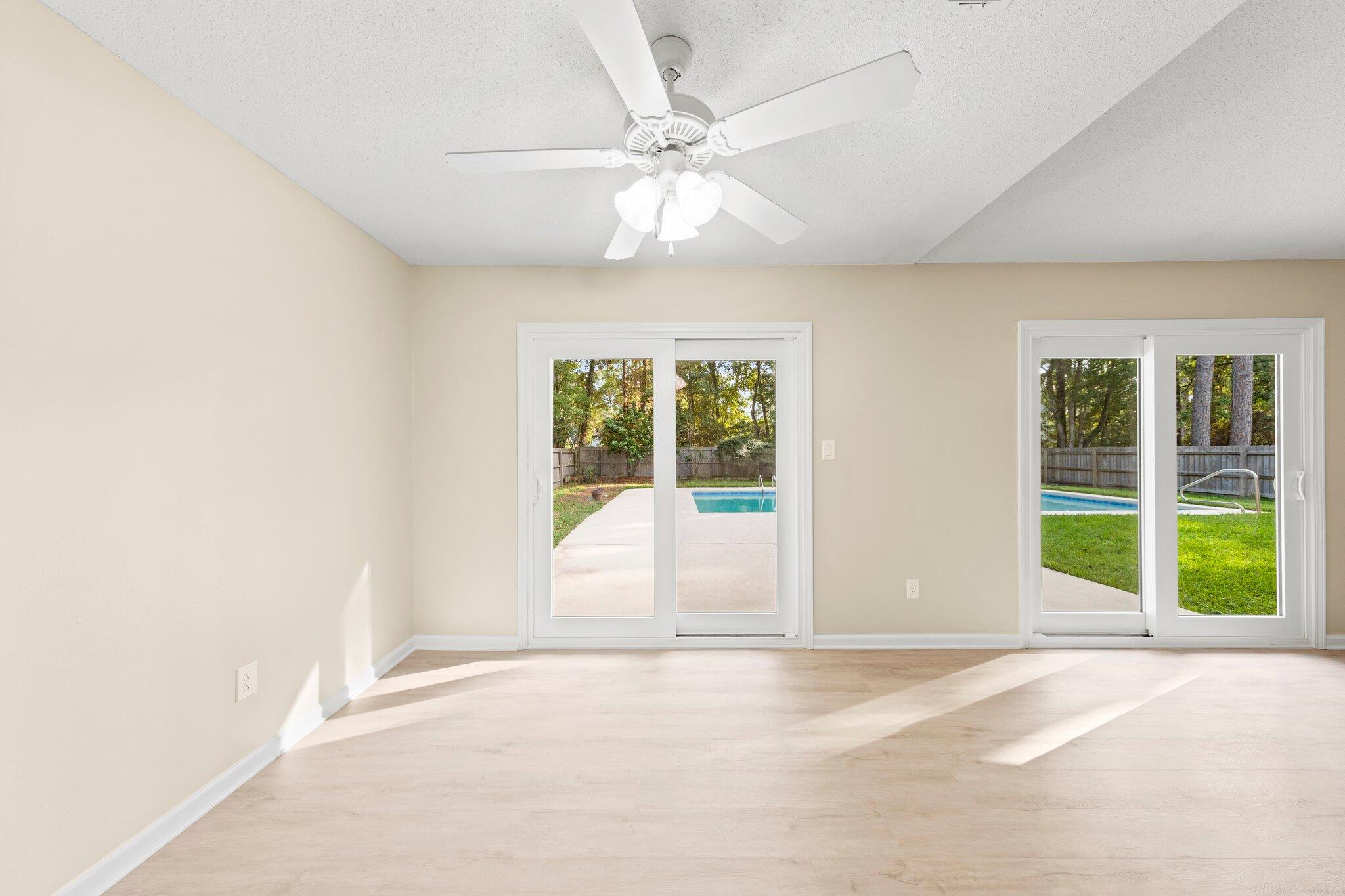 ST ANDREW - Residential Lease