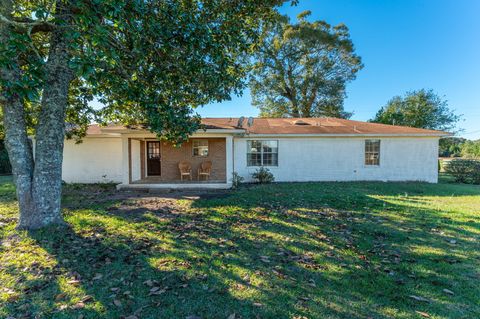 A home in Laurel Hill