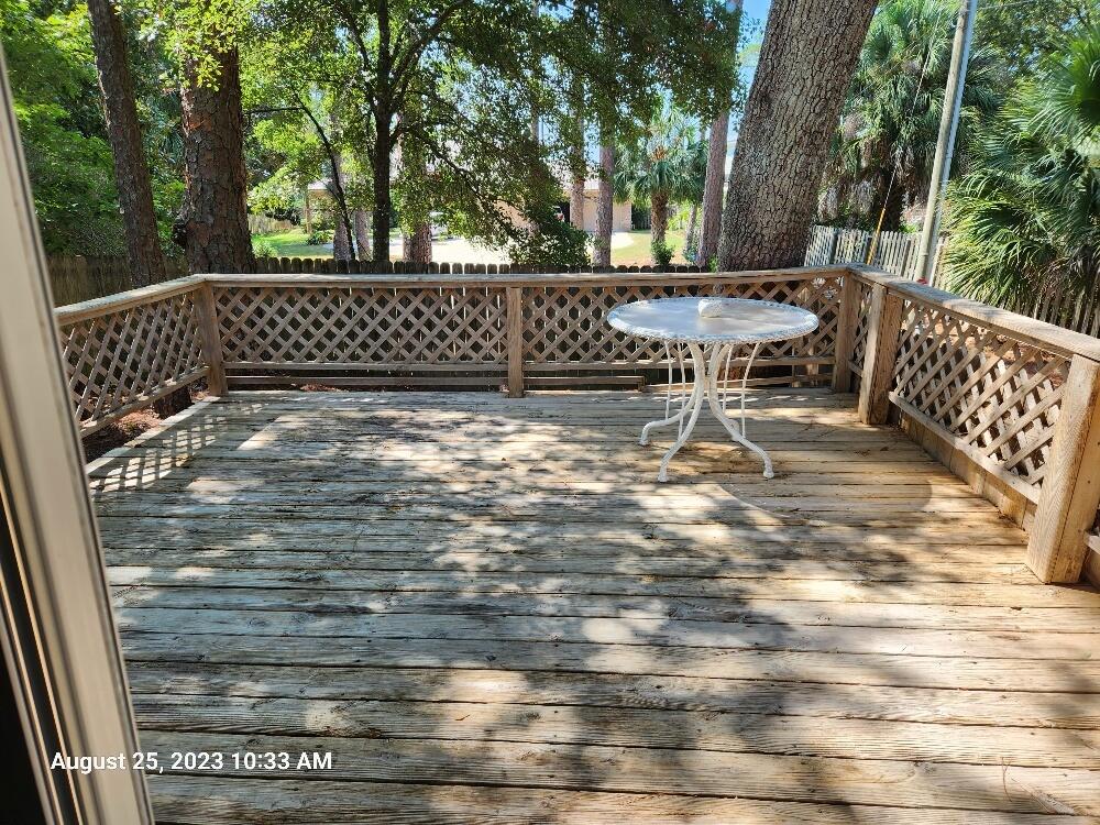 PINEVIEW - Residential Lease