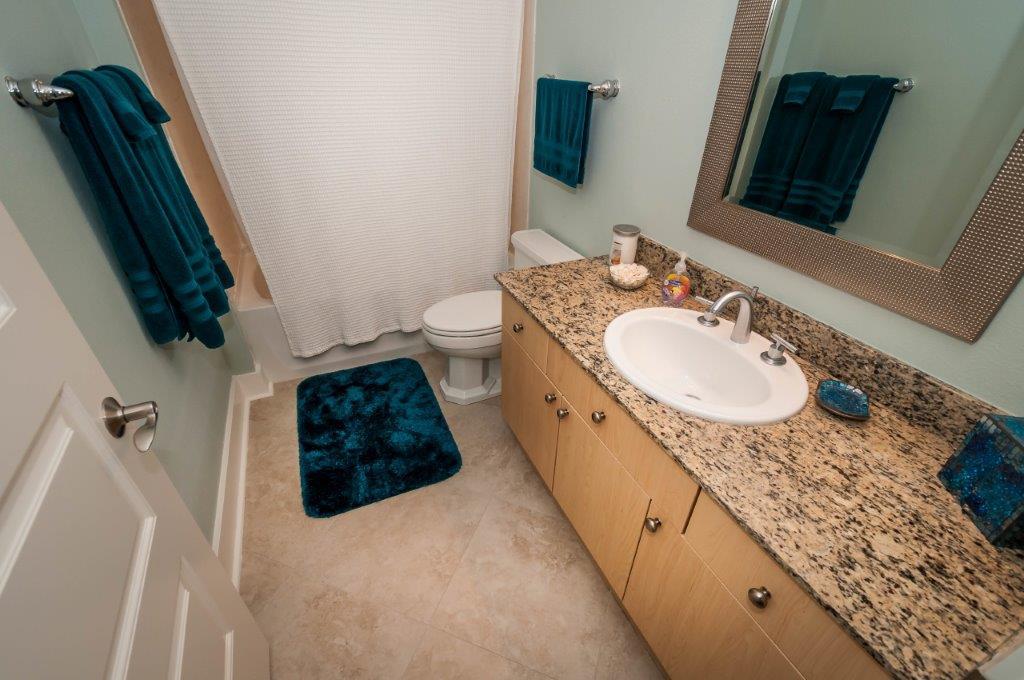 HARBOR LIGHTS - Residential