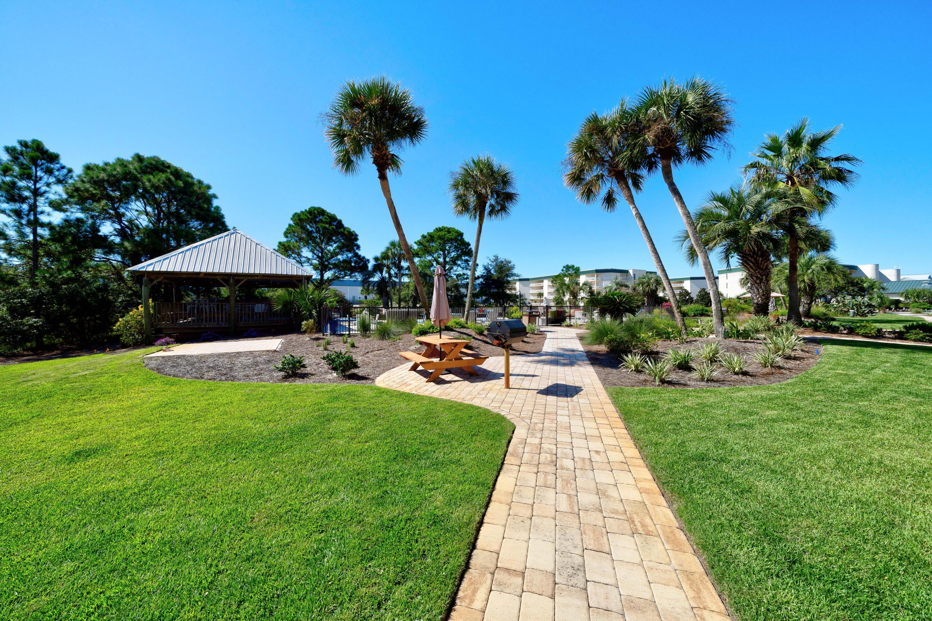 BEACHFRONT 2 PH 1 - Residential