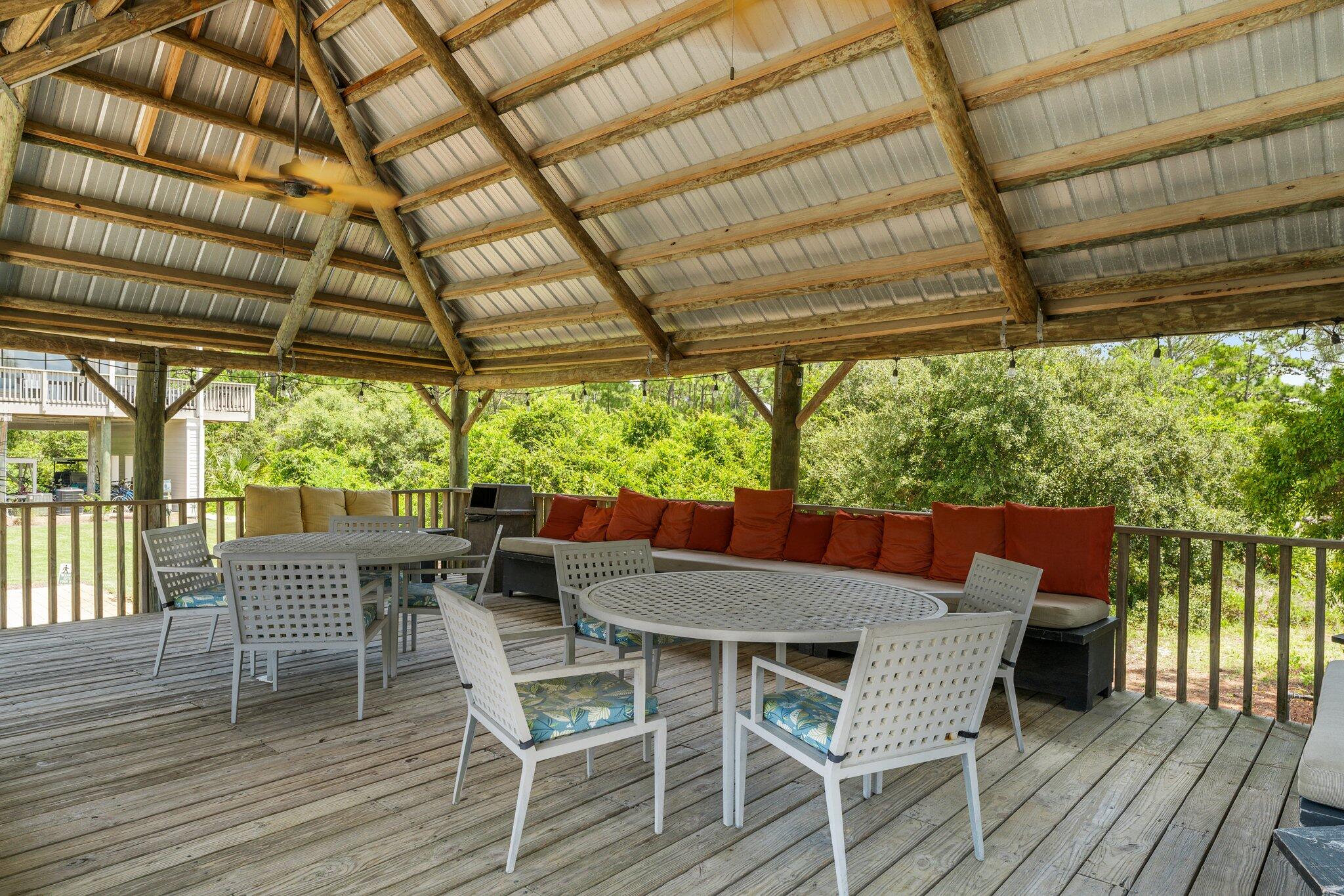 BEACHFRONT 2 PH 1 - Residential