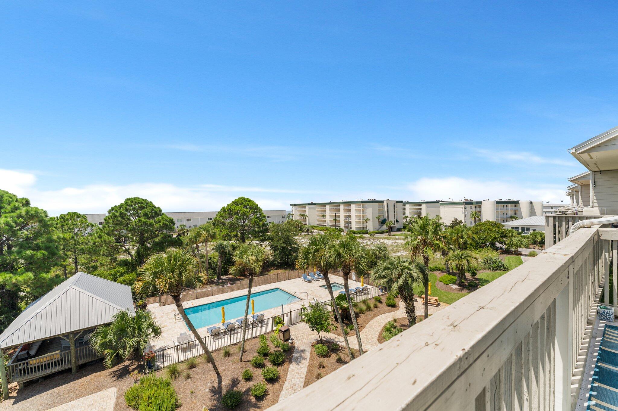 BEACHFRONT 2 PH 1 - Residential