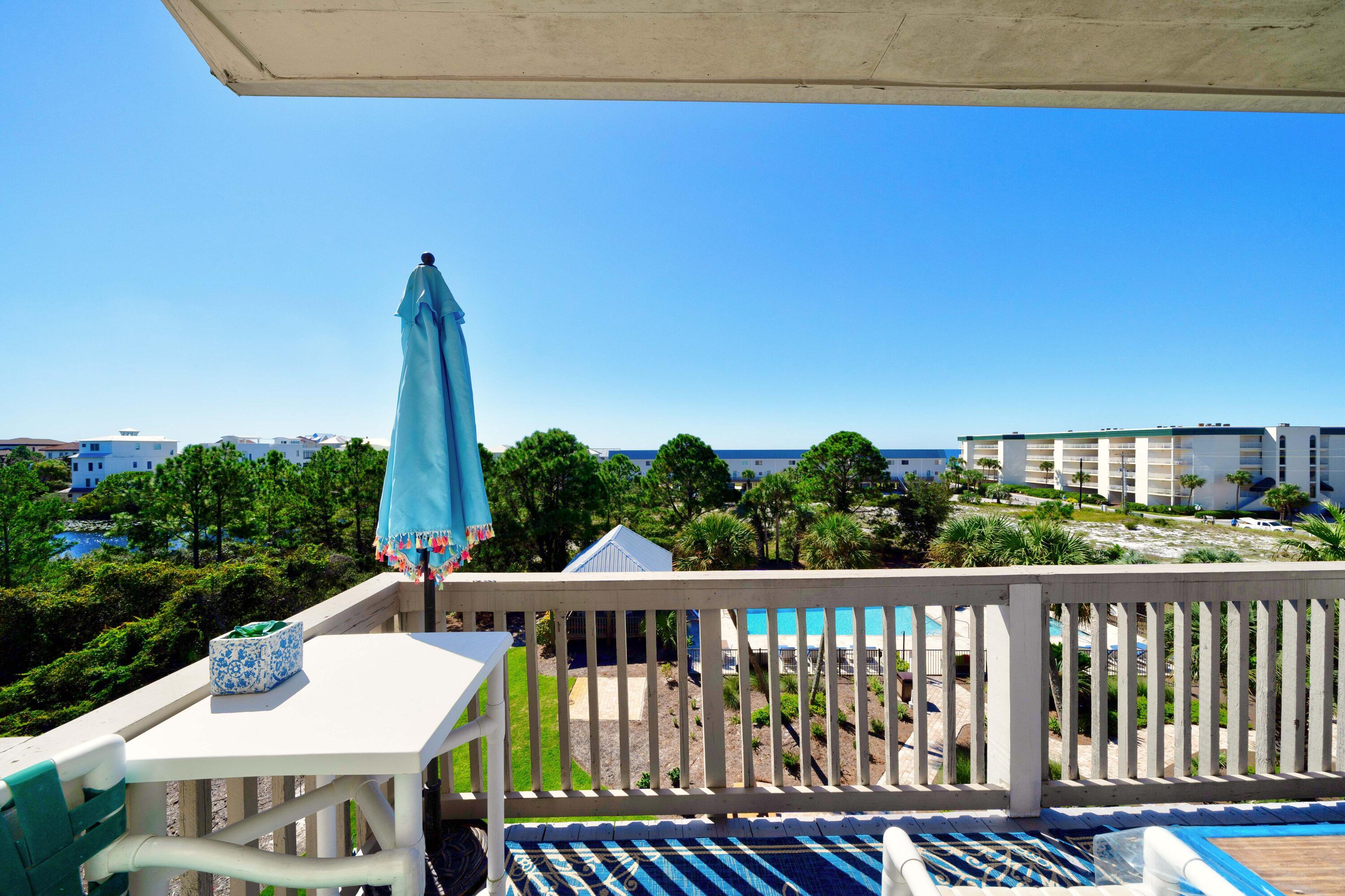 BEACHFRONT 2 PH 1 - Residential