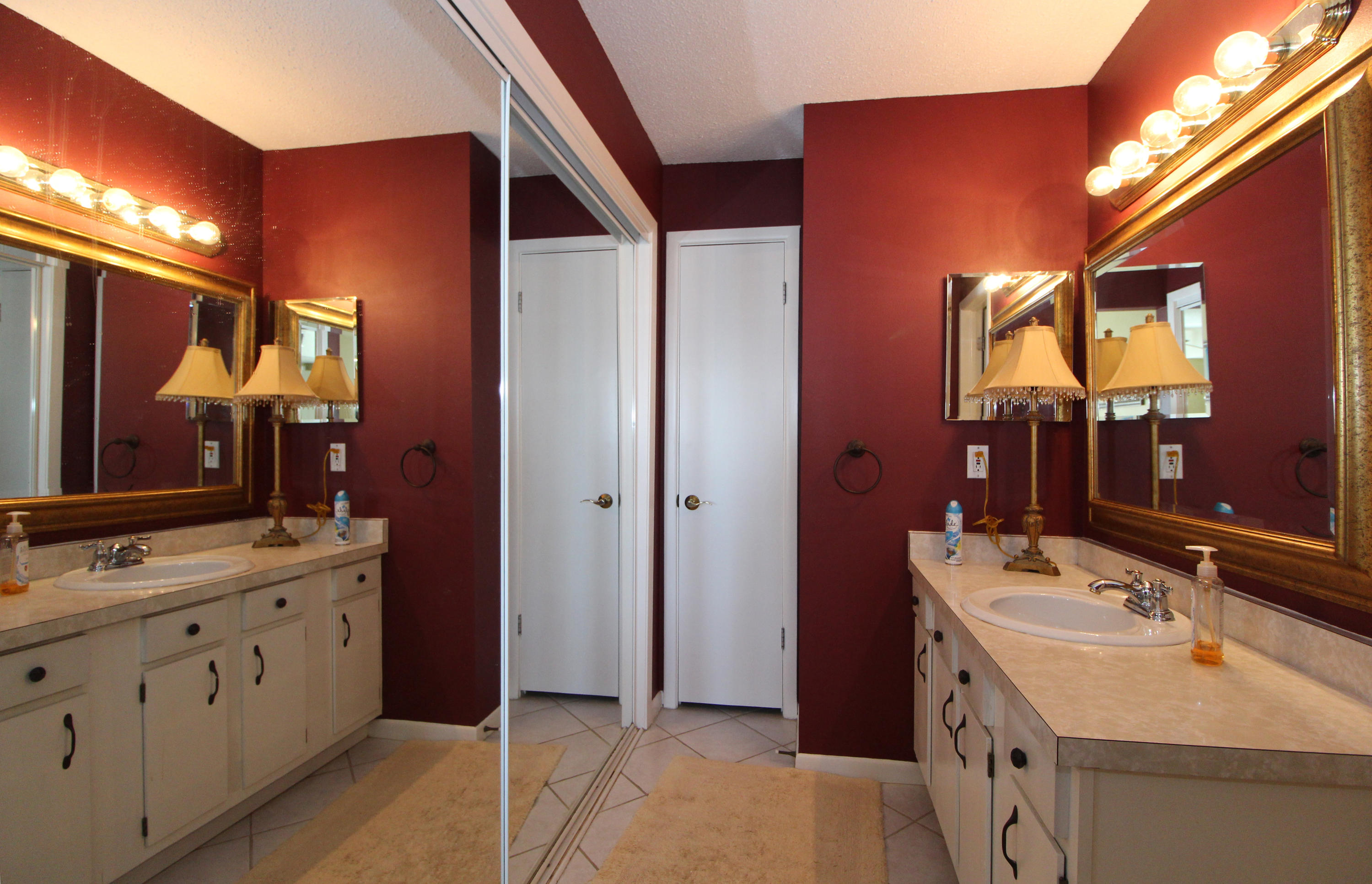 EL MATADOR CONDO - Residential