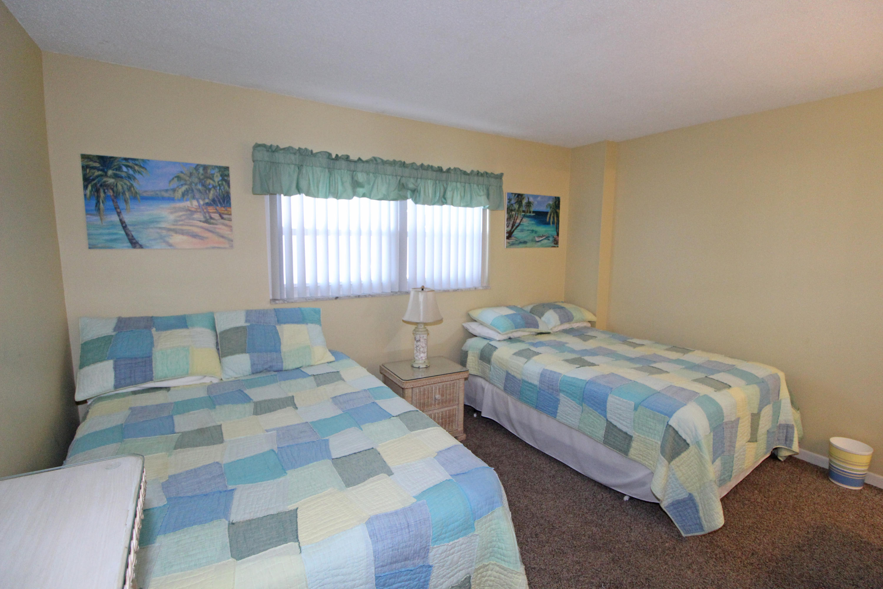 EL MATADOR CONDO - Residential