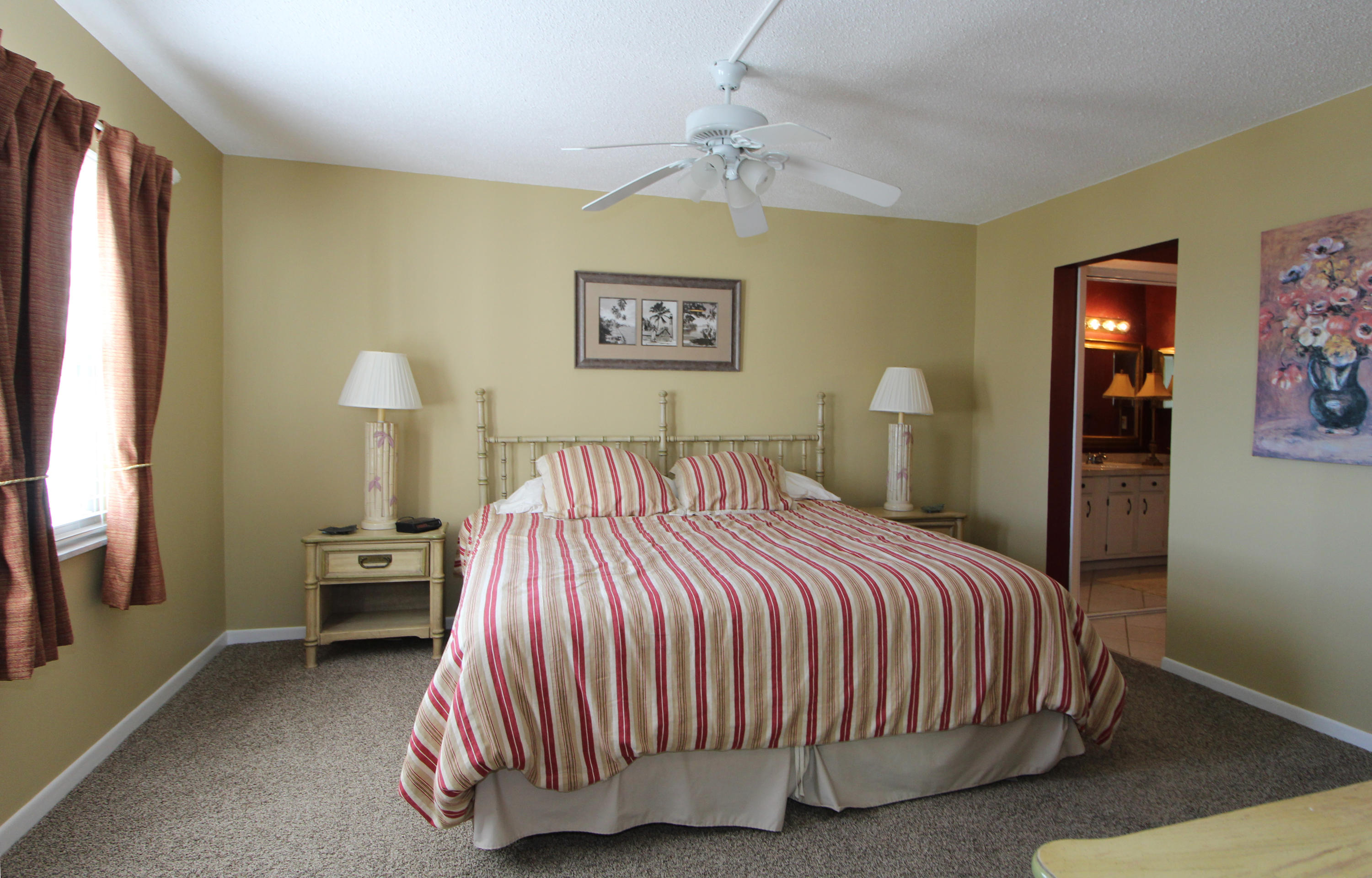 EL MATADOR CONDO - Residential