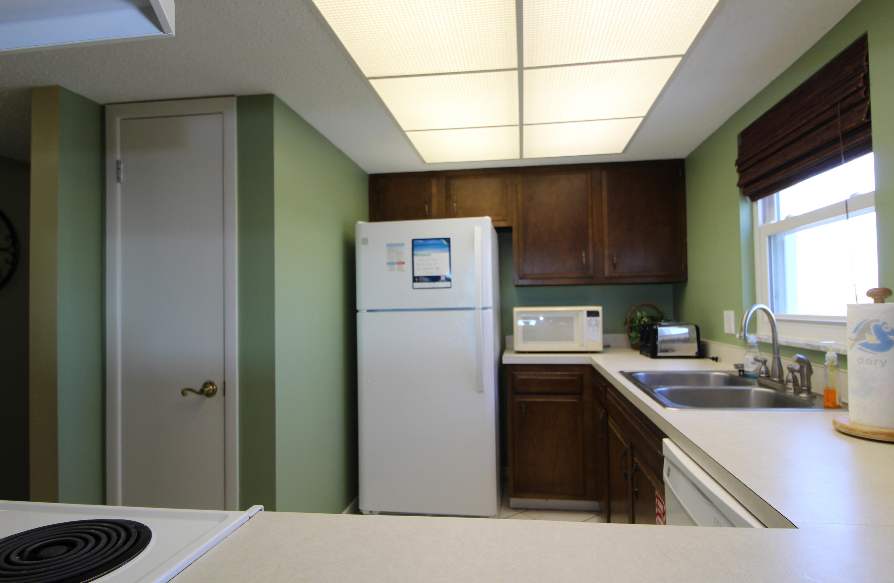 EL MATADOR CONDO - Residential