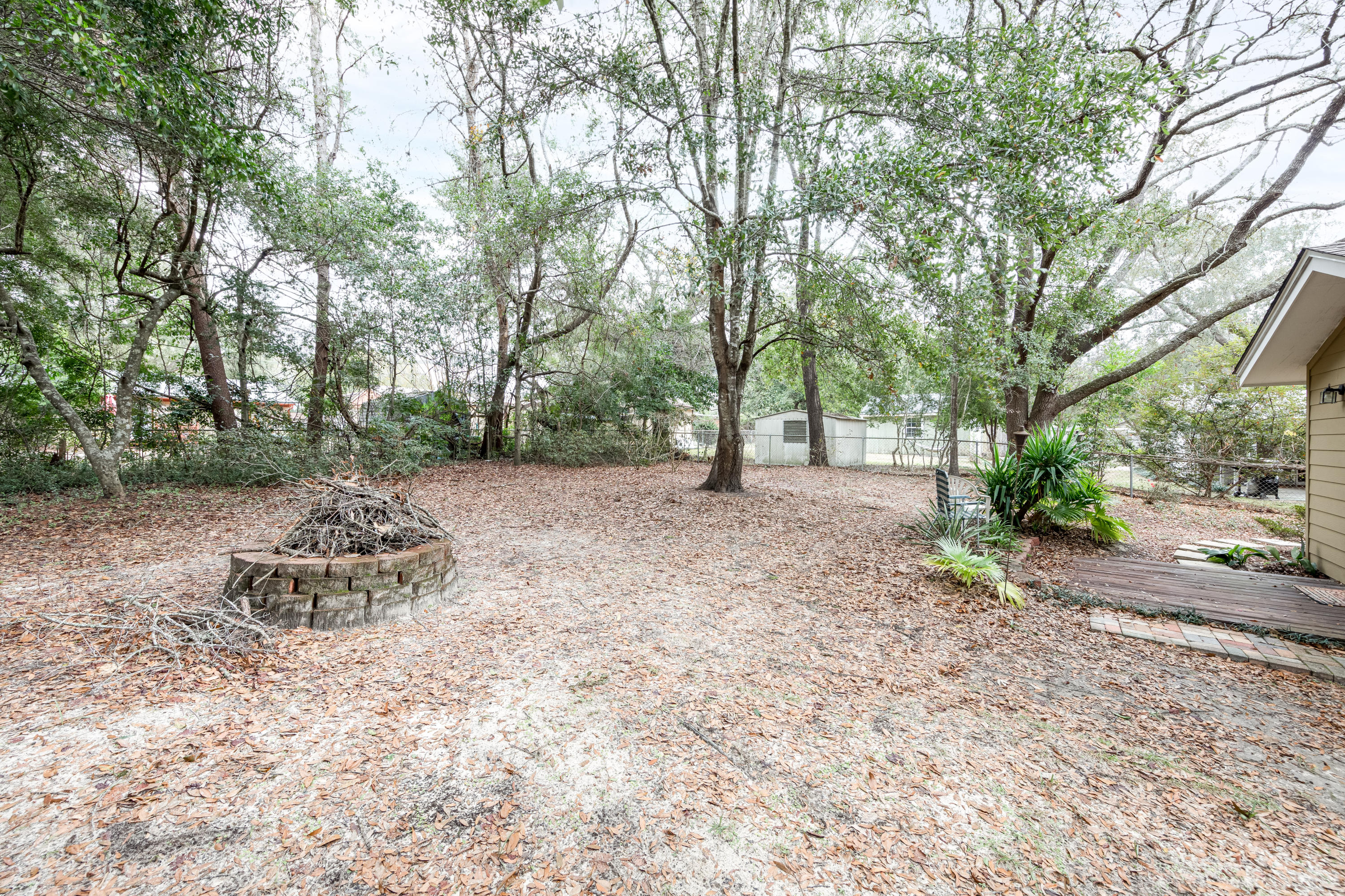 PINECREST HILLS - Residential