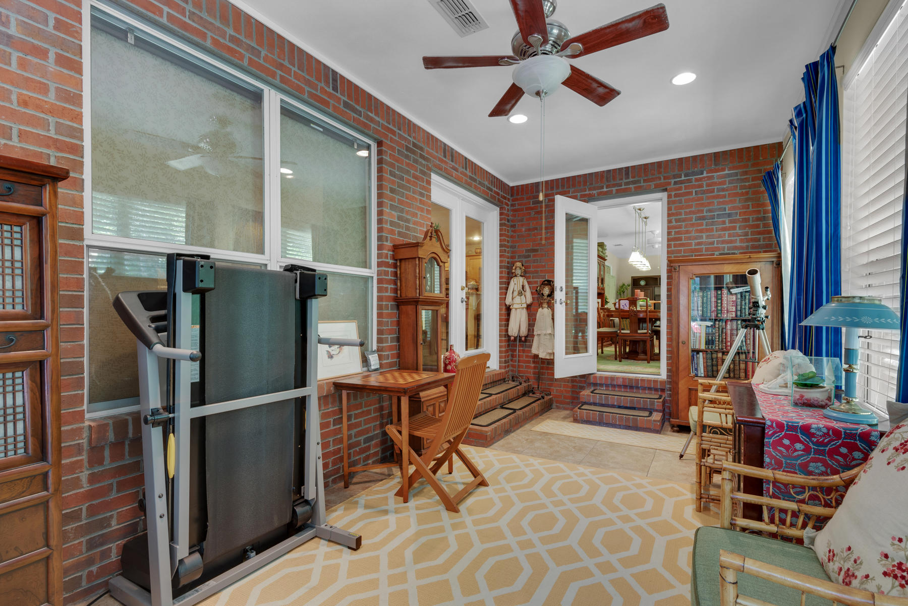 HUNTINGTON S/D PH 2 - Residential