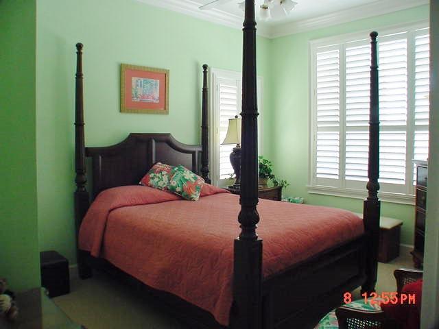 OAK HARBOUR CONDO - Residential