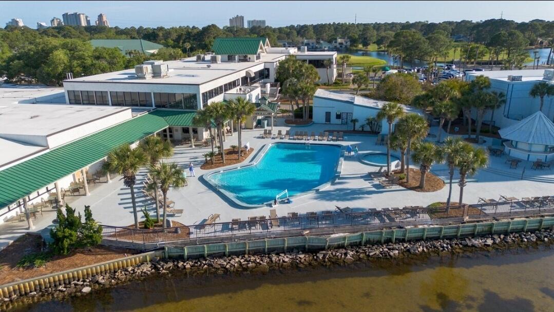 BAYSIDE AT SANDESTIN - Residential
