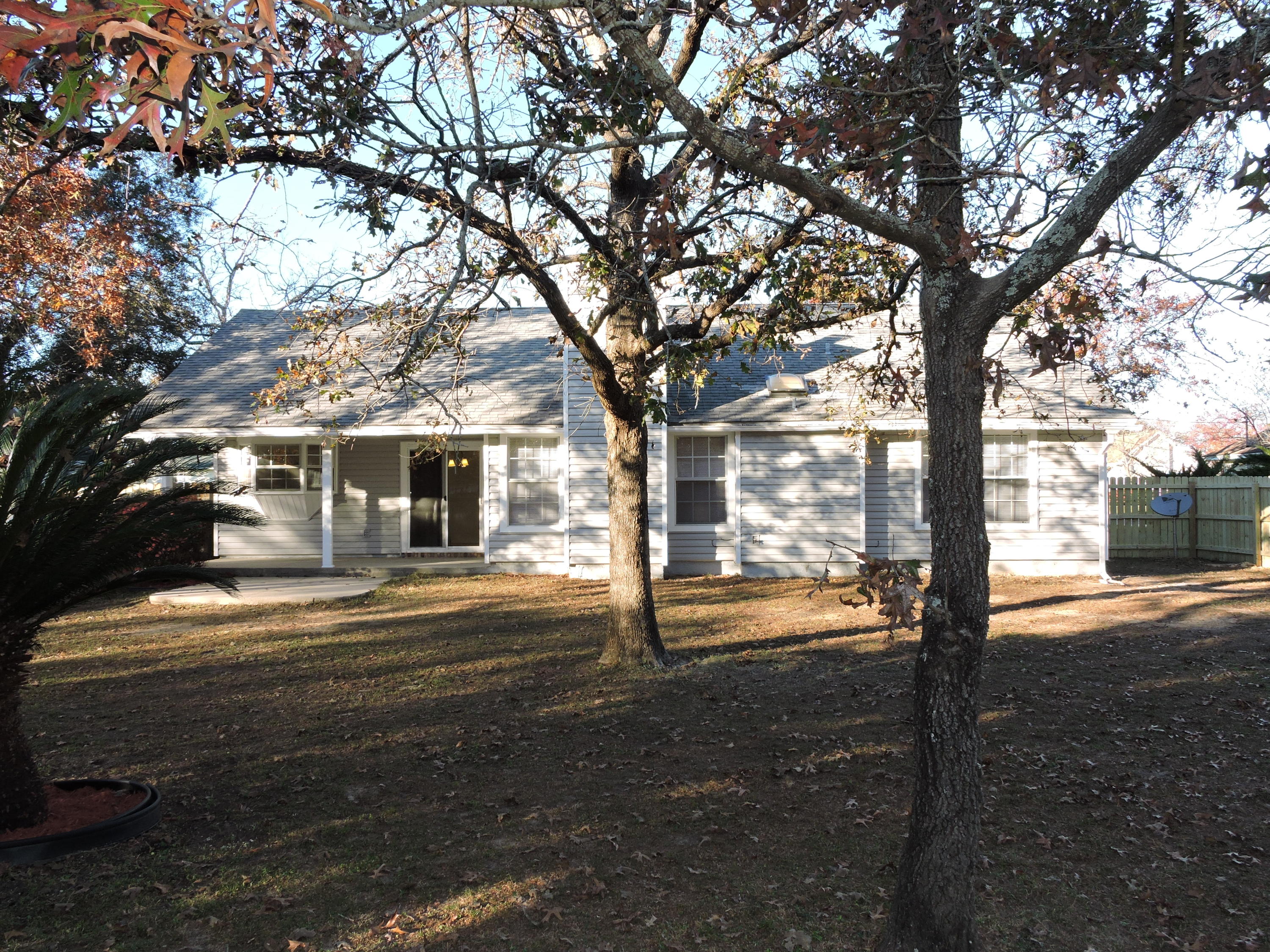 COUNTRYVIEW ESTATES 5TH ADDN - Residential Lease