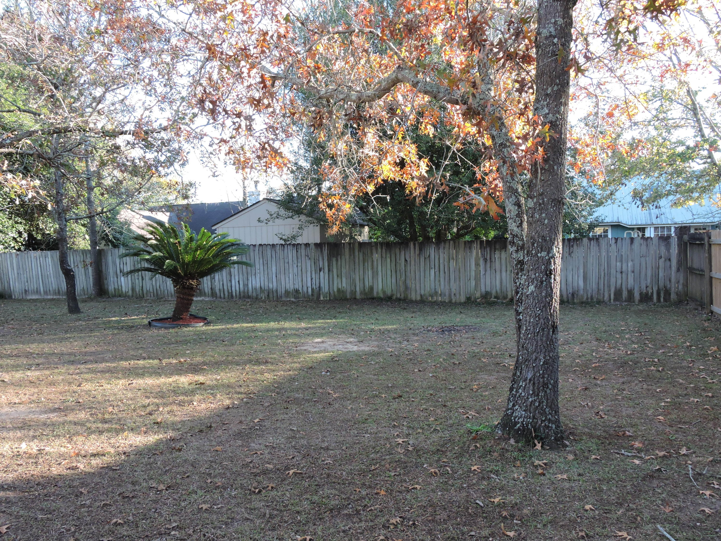 COUNTRYVIEW ESTATES 5TH ADDN - Residential Lease