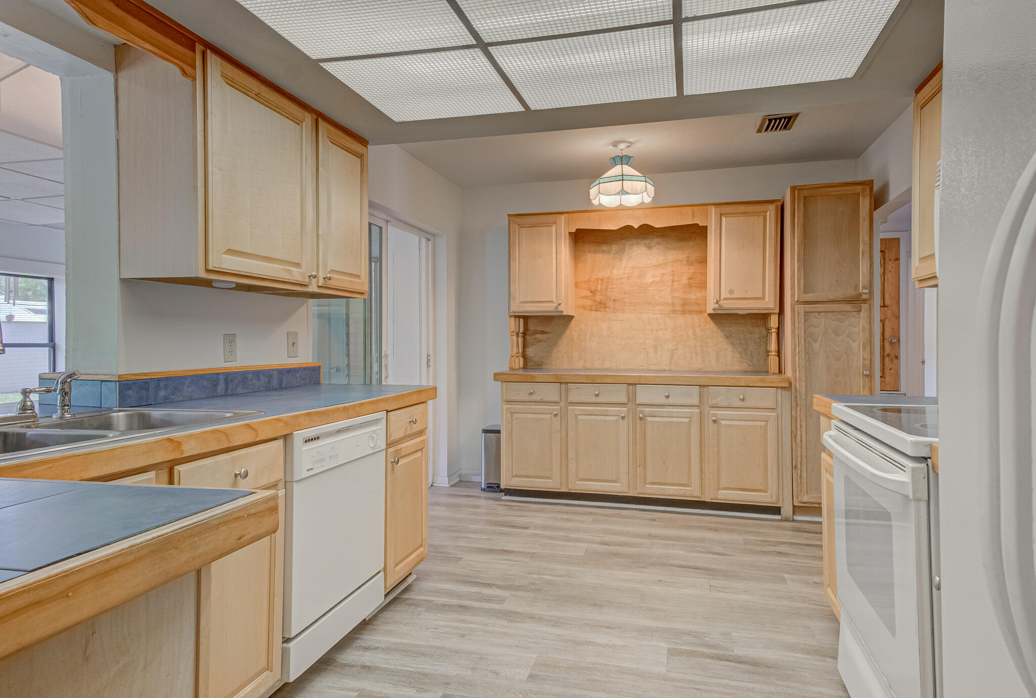 SUNNY HILLS SD - Residential