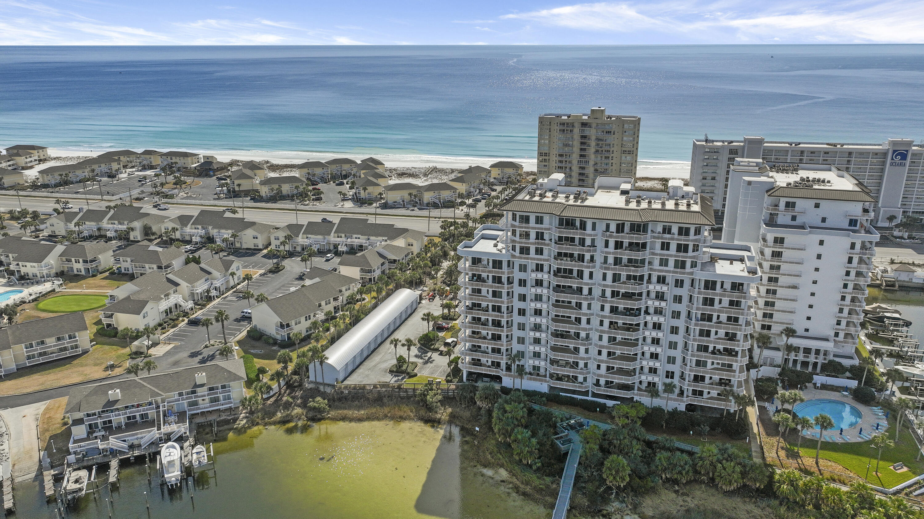 HARBOR LANDING - Residential