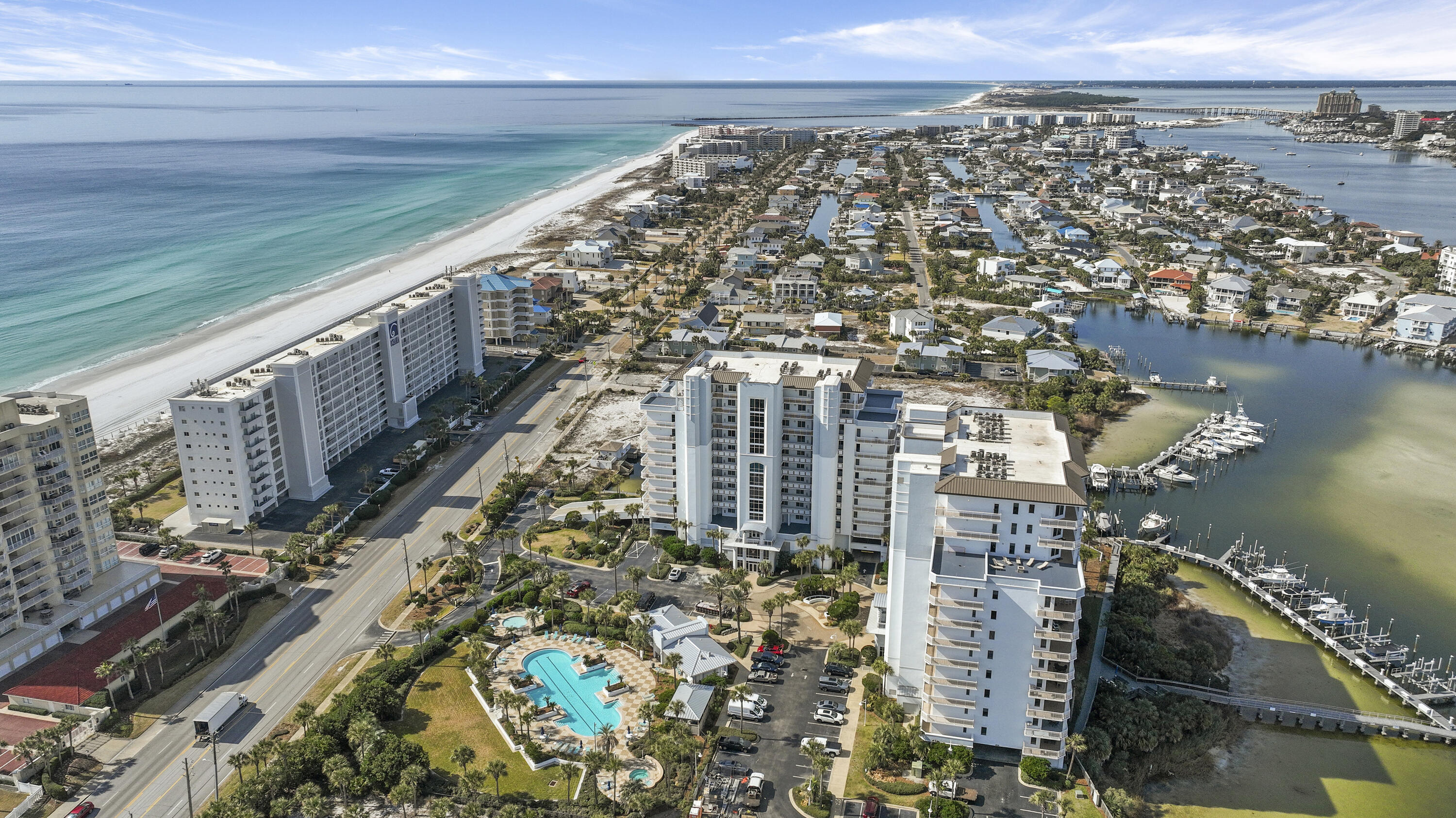 HARBOR LANDING - Residential