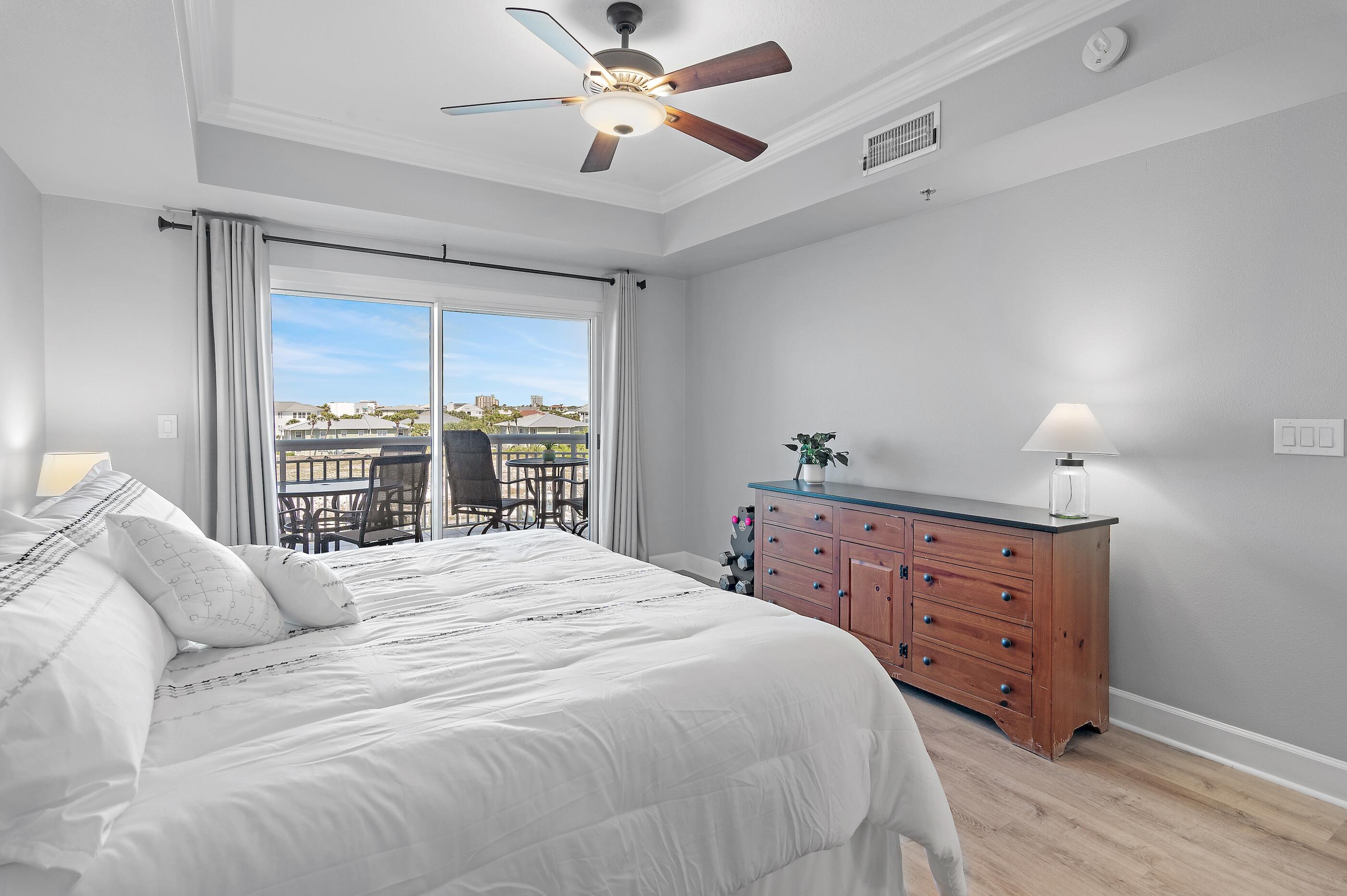 HARBOR LANDING - Residential