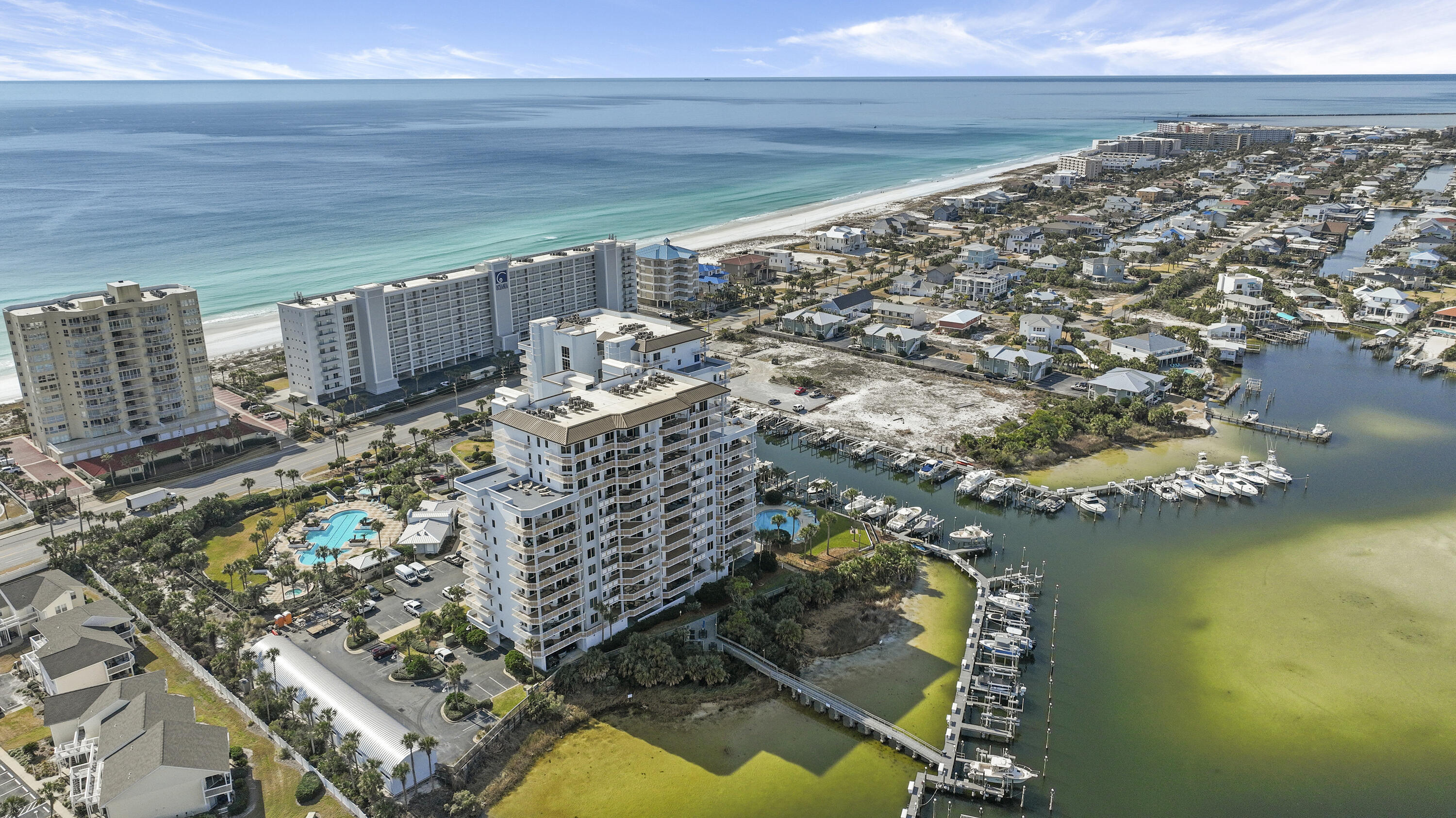 HARBOR LANDING - Residential