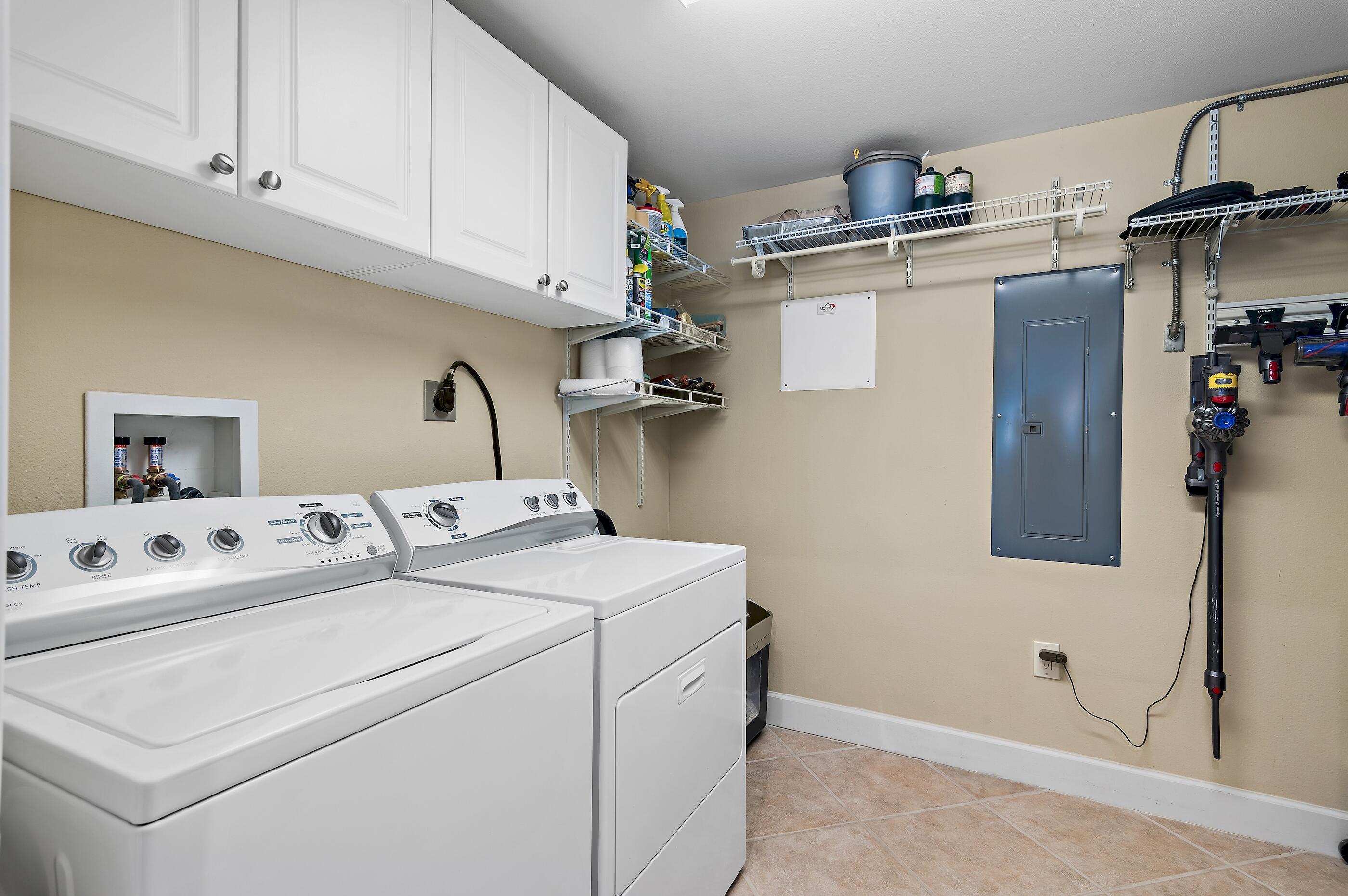 HARBOR LANDING - Residential