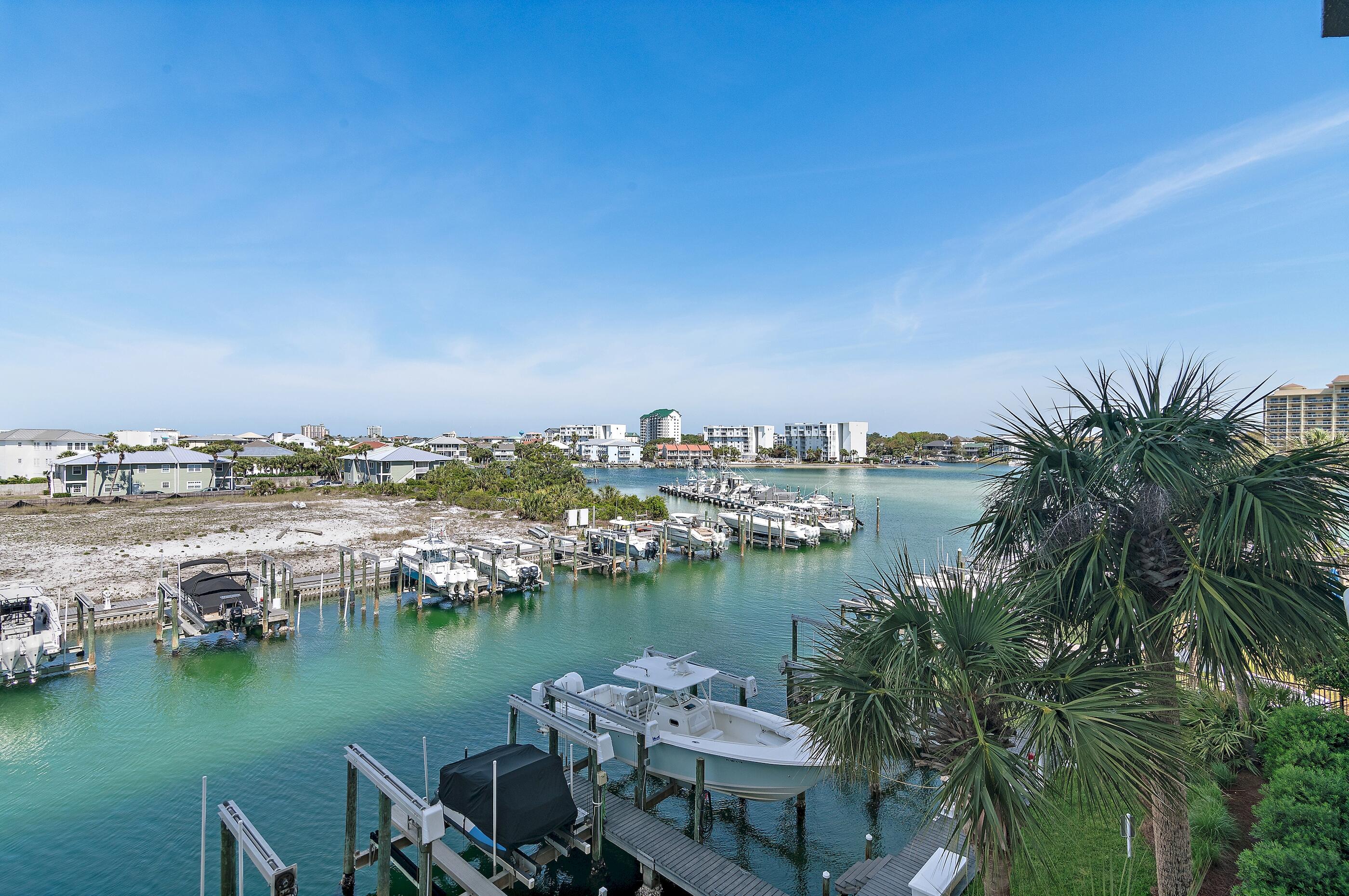 HARBOR LANDING - Residential