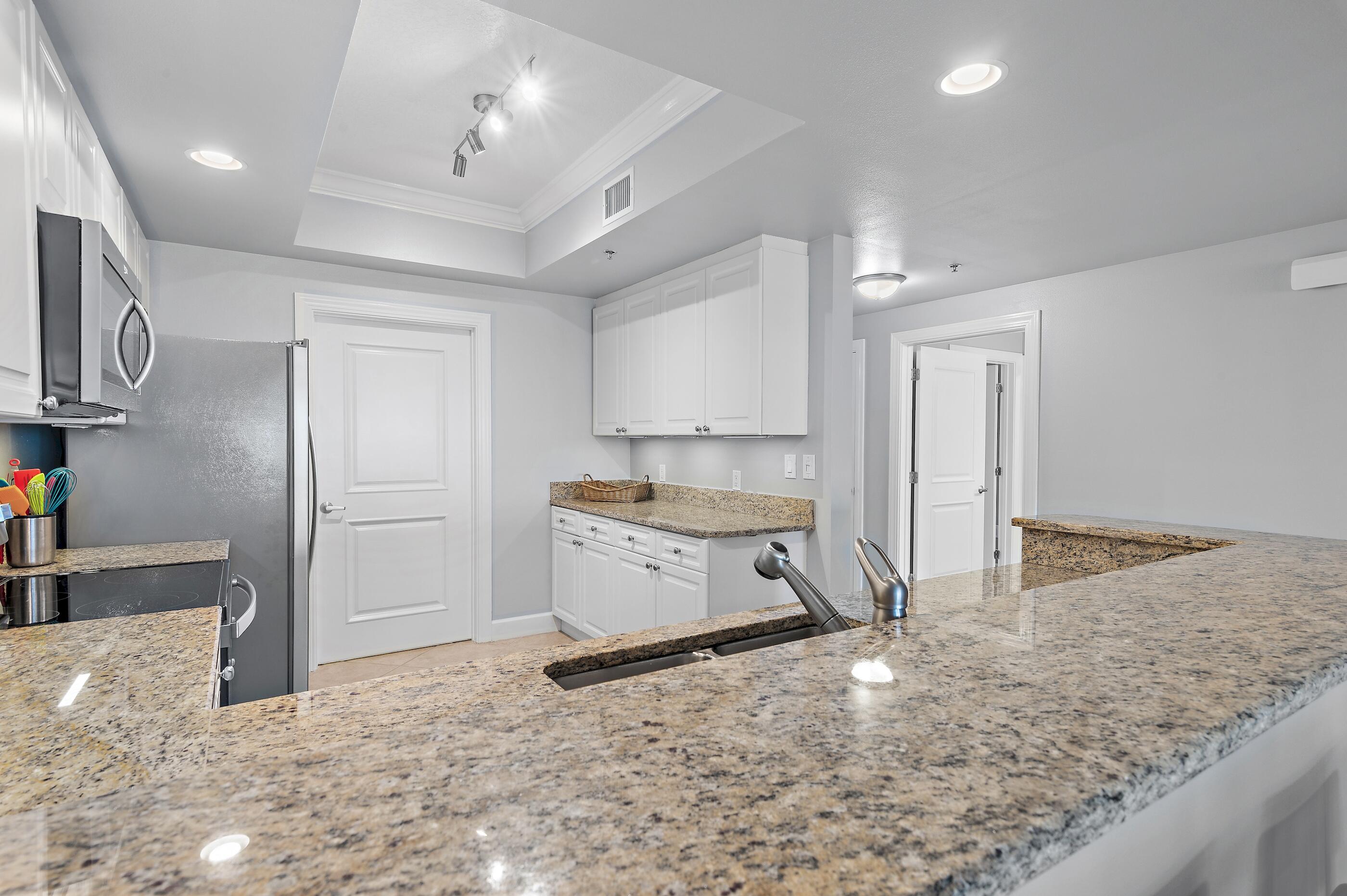HARBOR LANDING - Residential