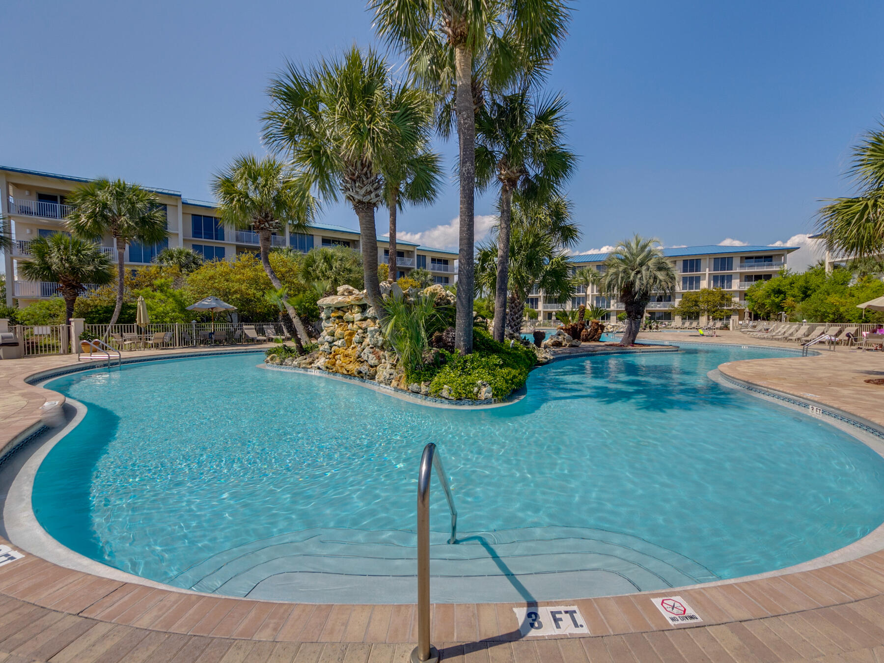 HIGH POINTE RESORT CONDO - Residential