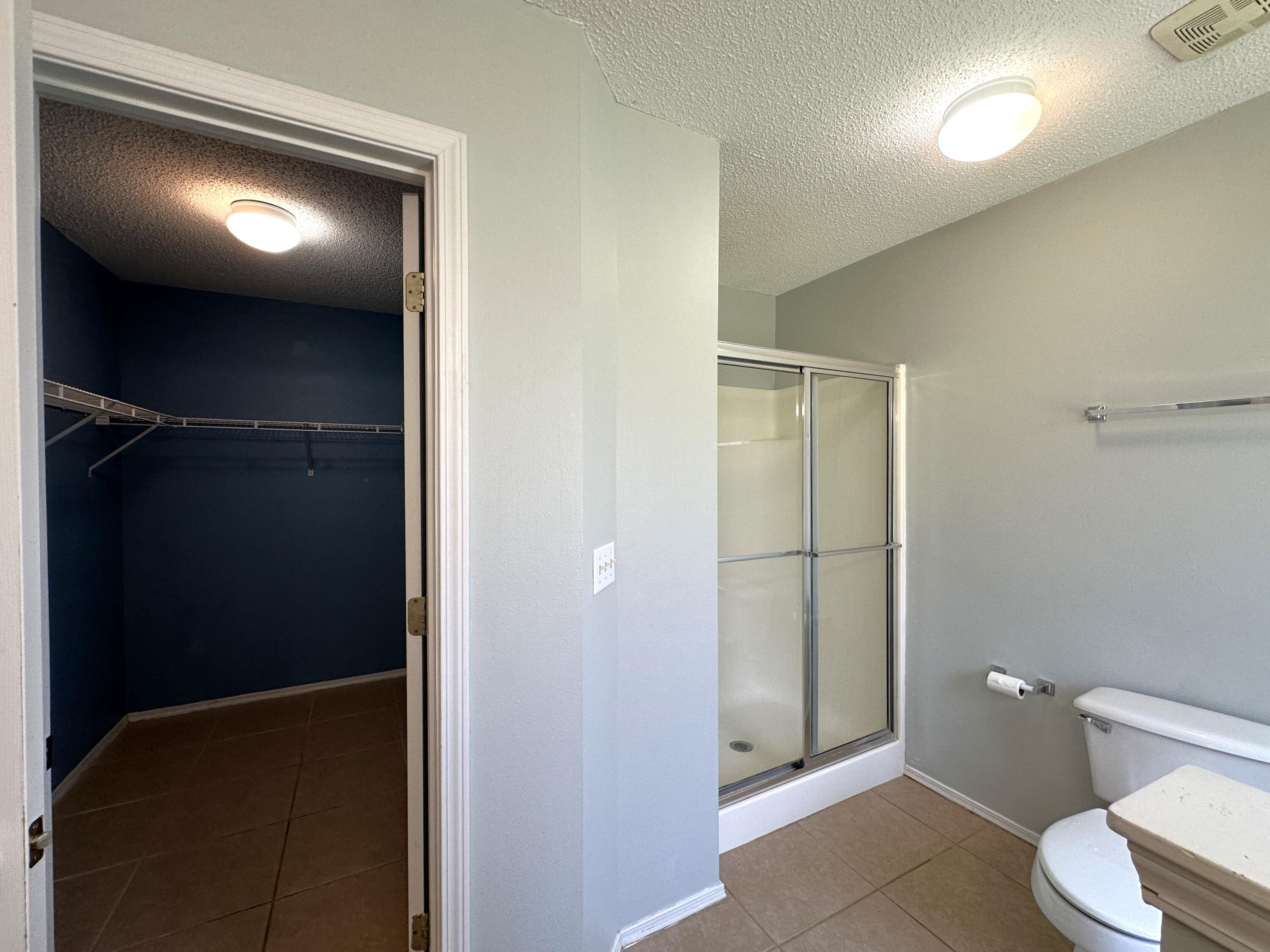 RIVERCHASE S/D PH 3 - Residential Lease