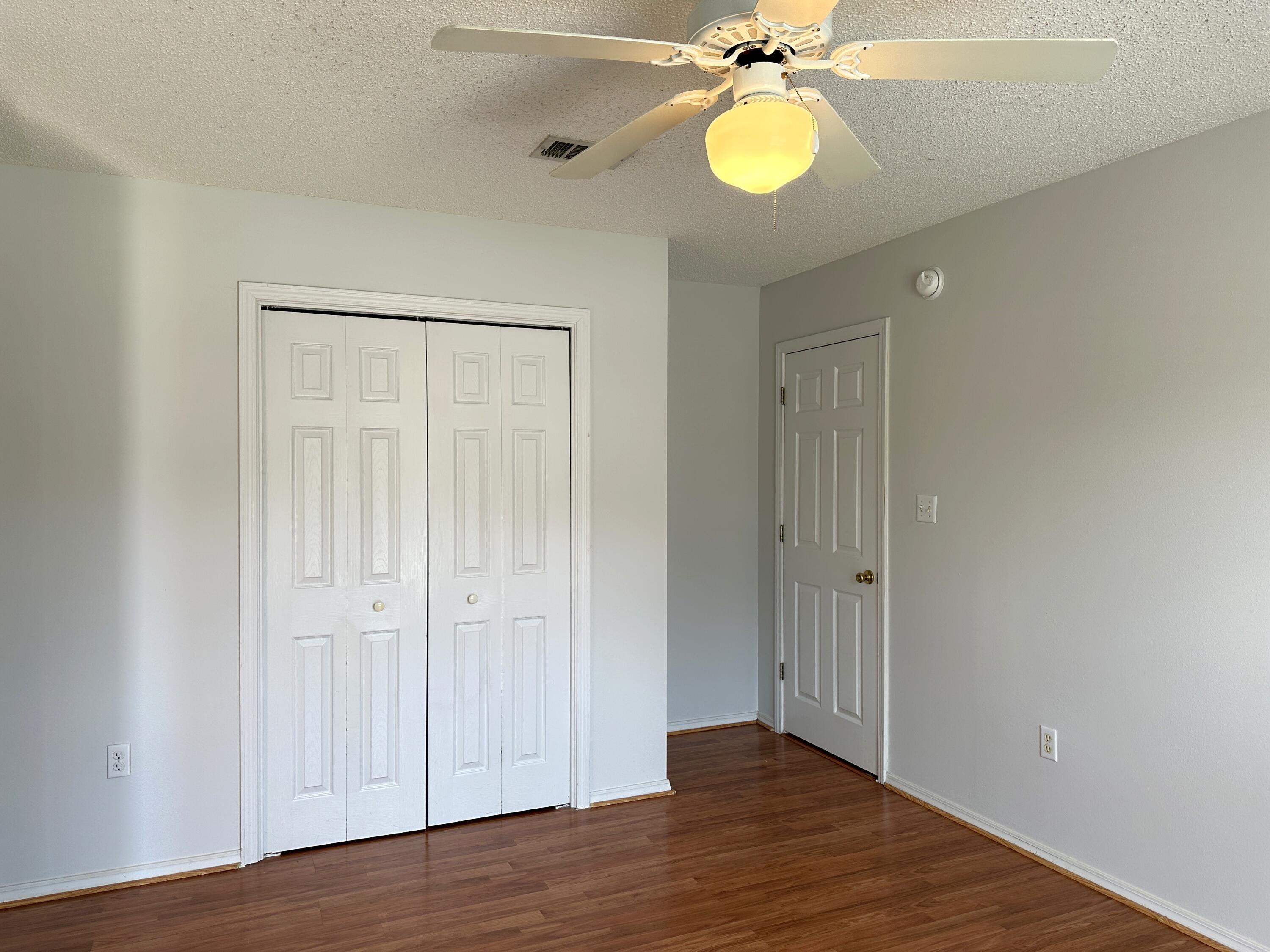 RIVERCHASE S/D PH 3 - Residential Lease