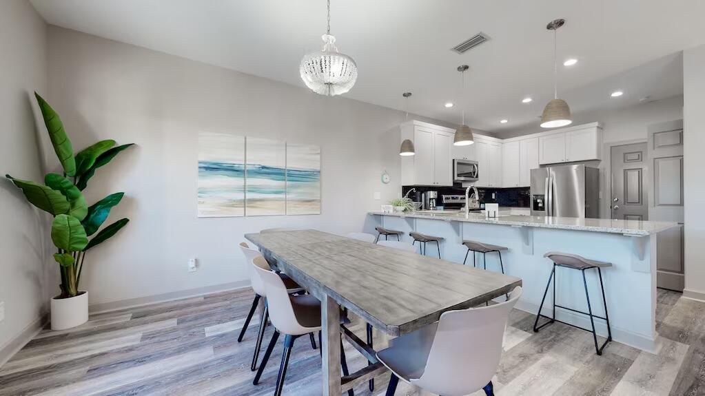 RIVIERA BEACH - Residential