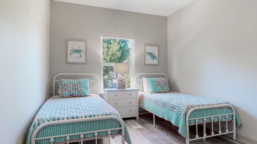 RIVIERA BEACH - Residential