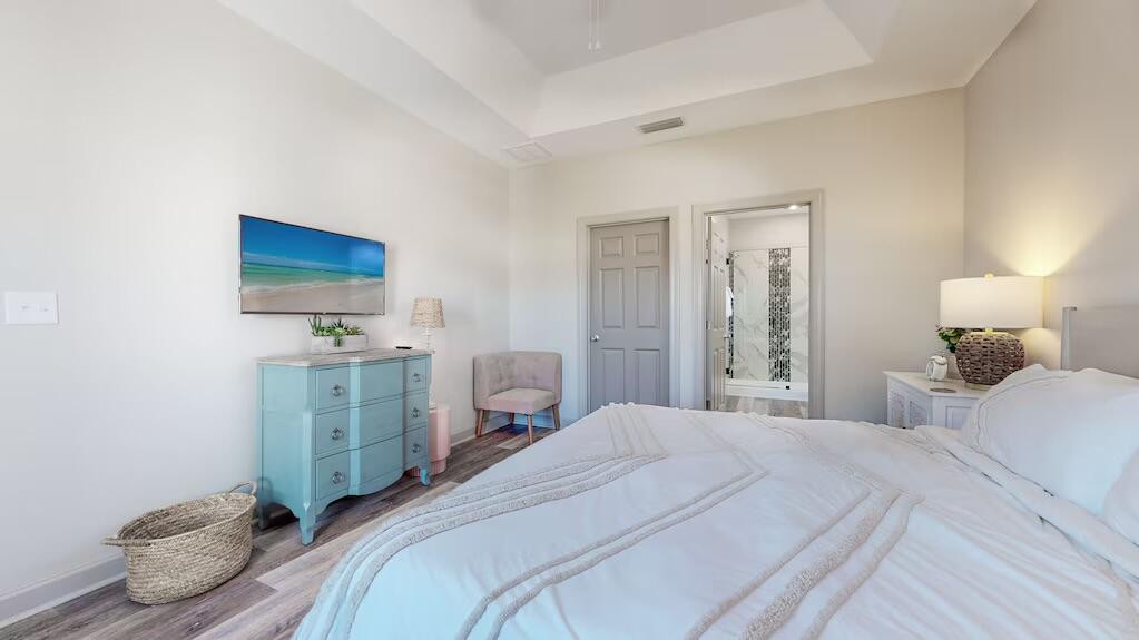 RIVIERA BEACH - Residential