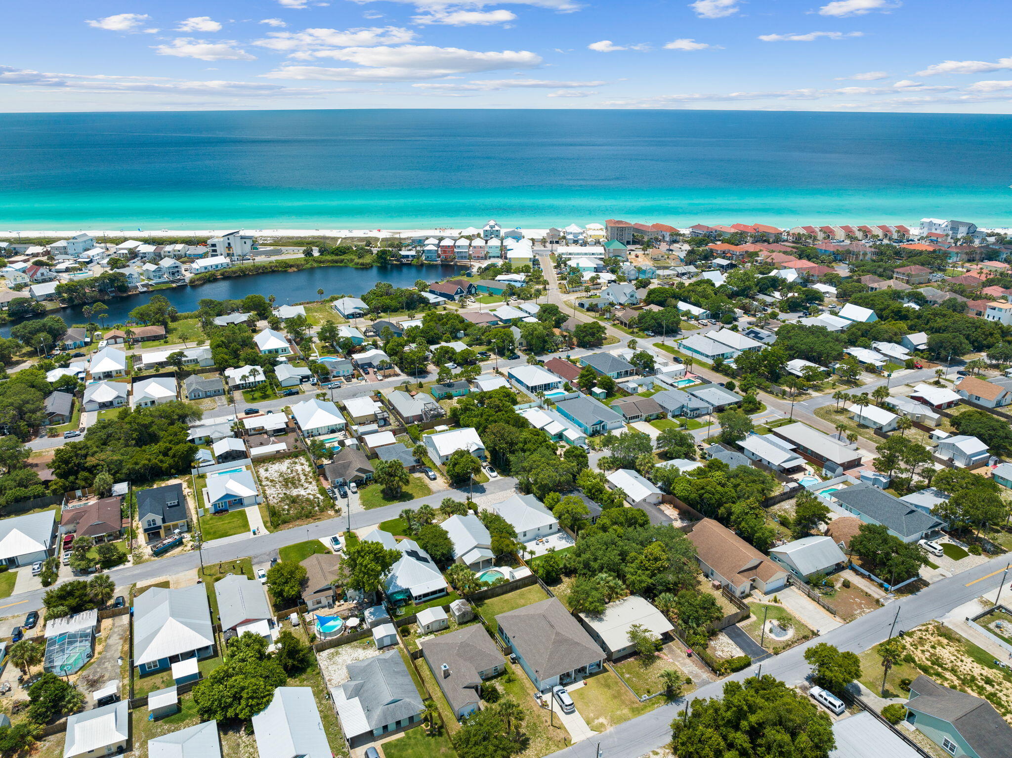 RIVIERA BEACH - Residential