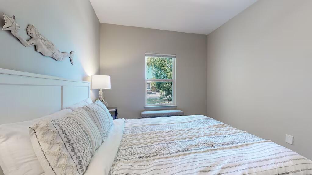 RIVIERA BEACH - Residential