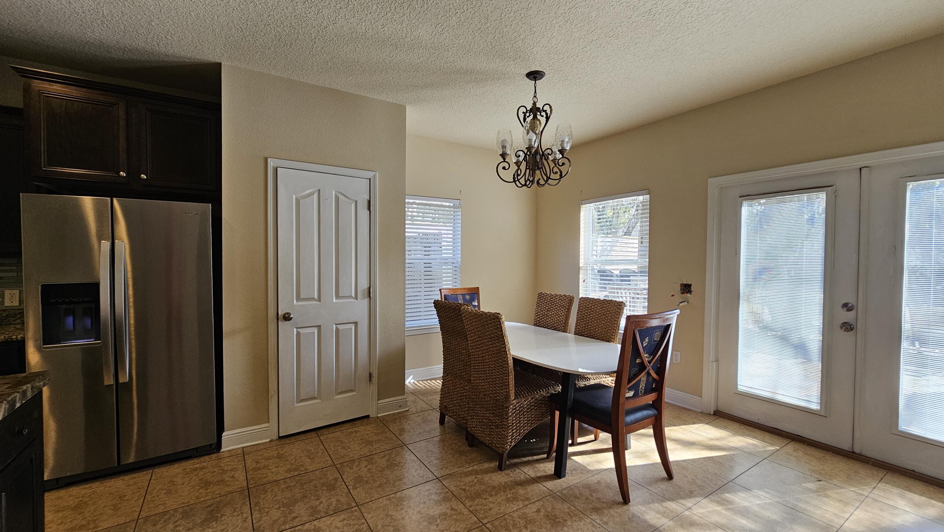 SACRED OAKS PH 1 - Residential Lease