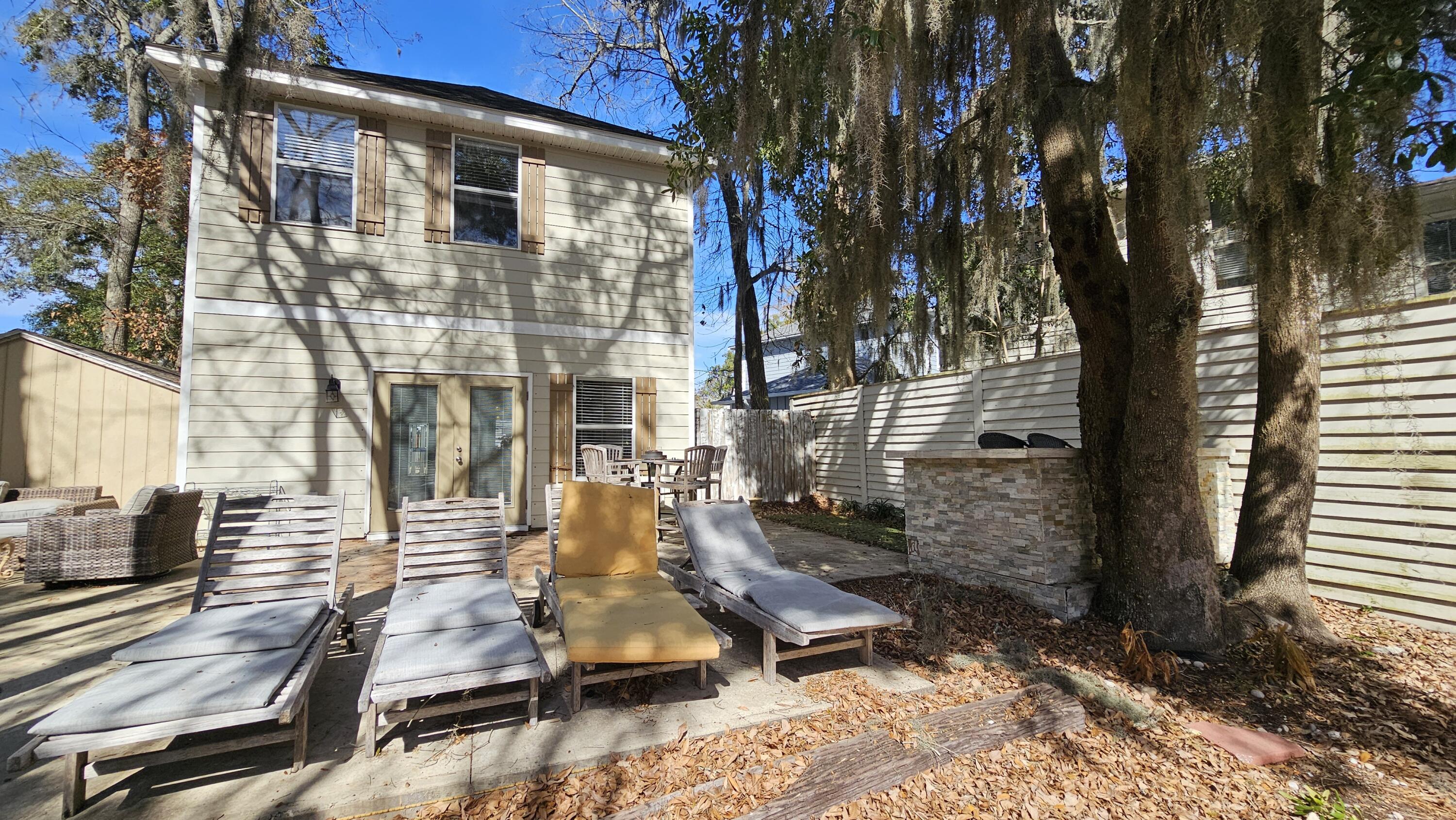 SACRED OAKS PH 1 - Residential Lease