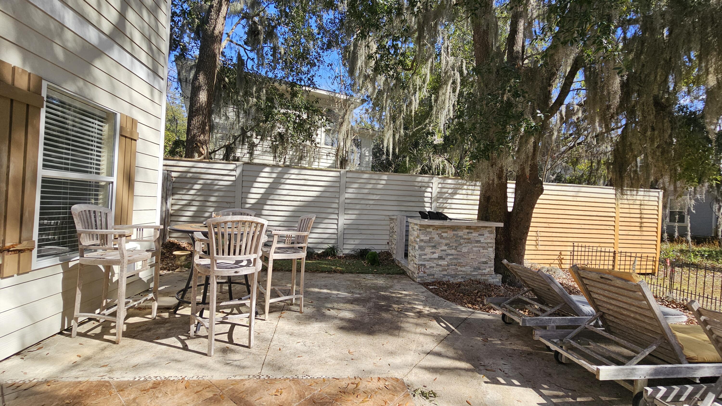 SACRED OAKS PH 1 - Residential Lease