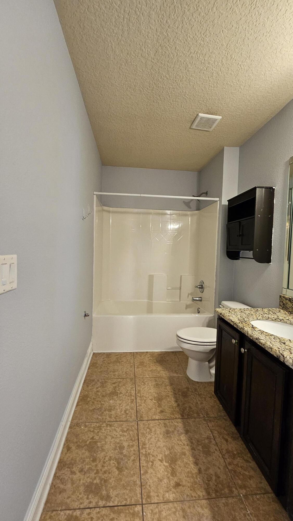 SACRED OAKS PH 1 - Residential Lease