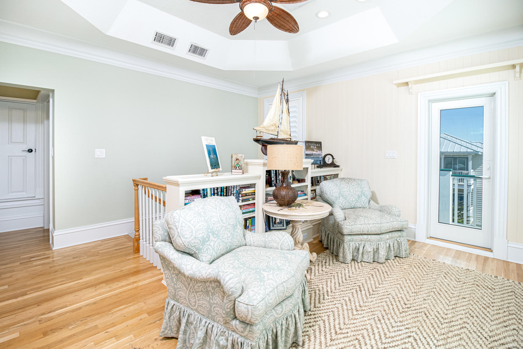 SUNRISE BEACH - Residential