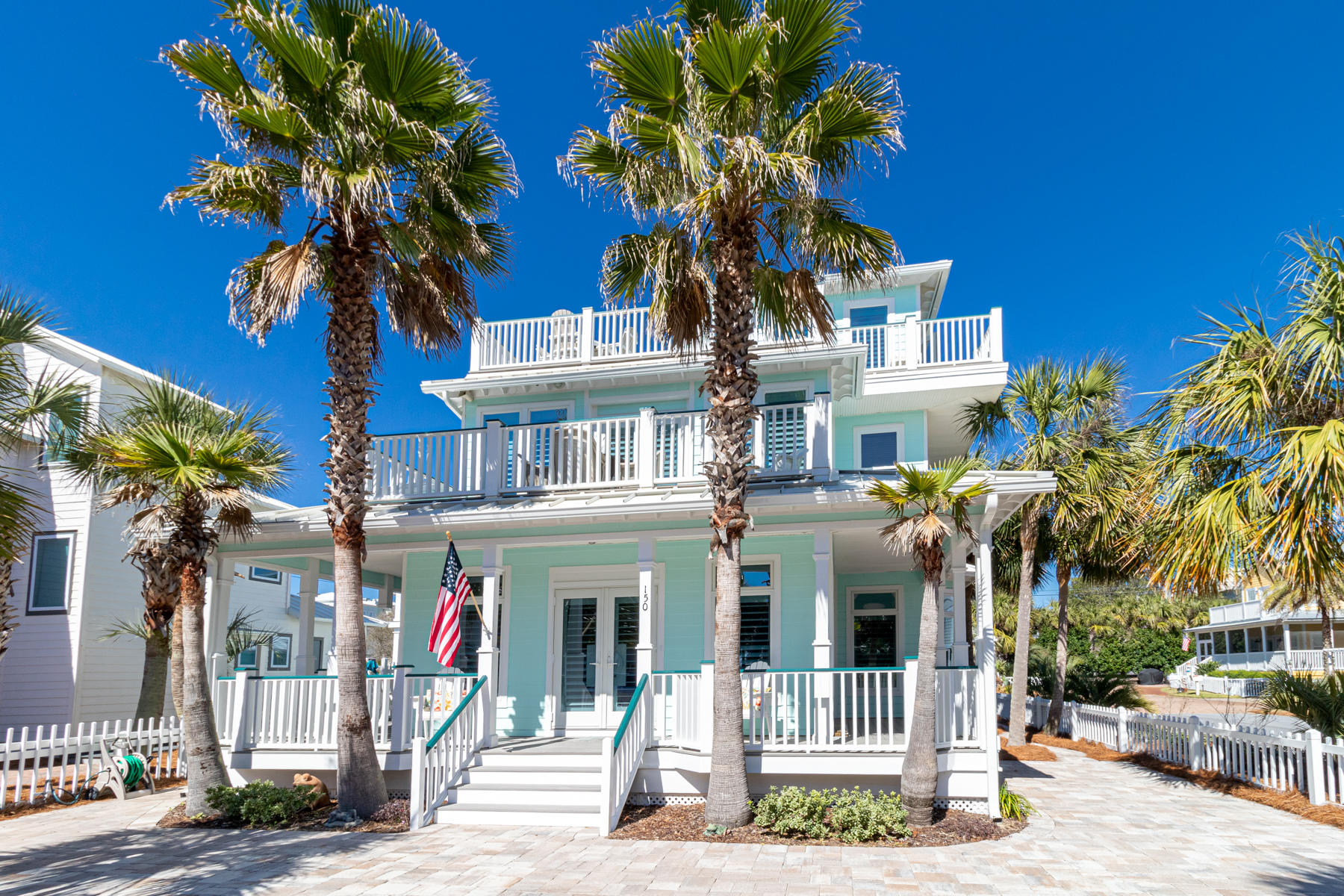 SUNRISE BEACH - Residential