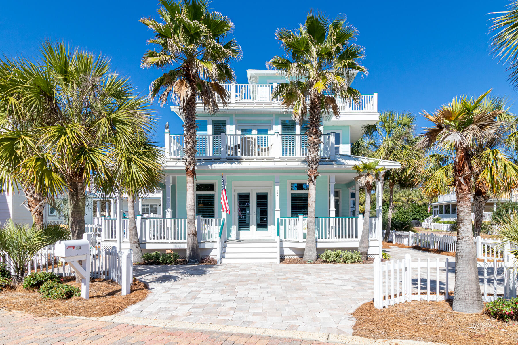 SUNRISE BEACH - Residential