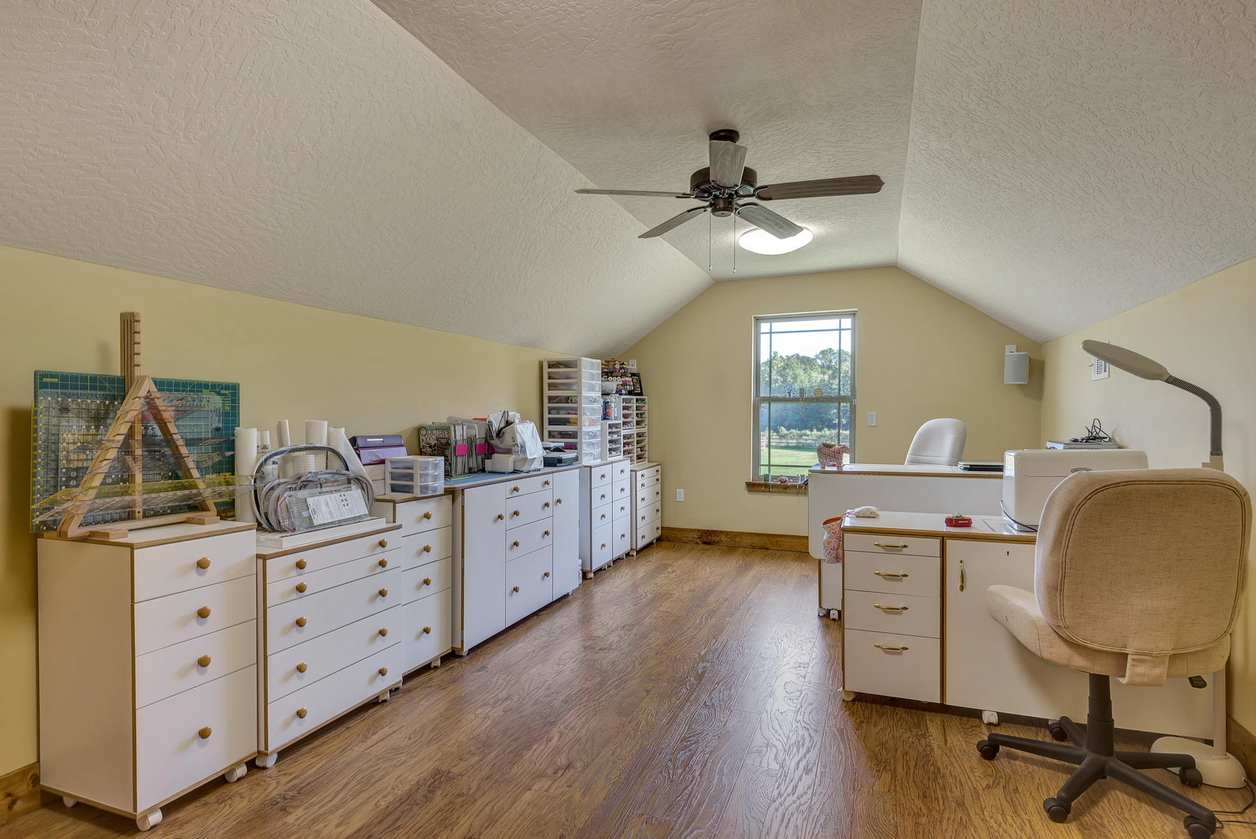 38 Acre Ranch - Farm