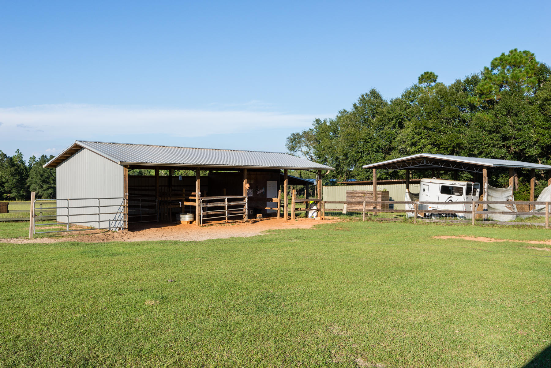 38 Acre Ranch - Farm