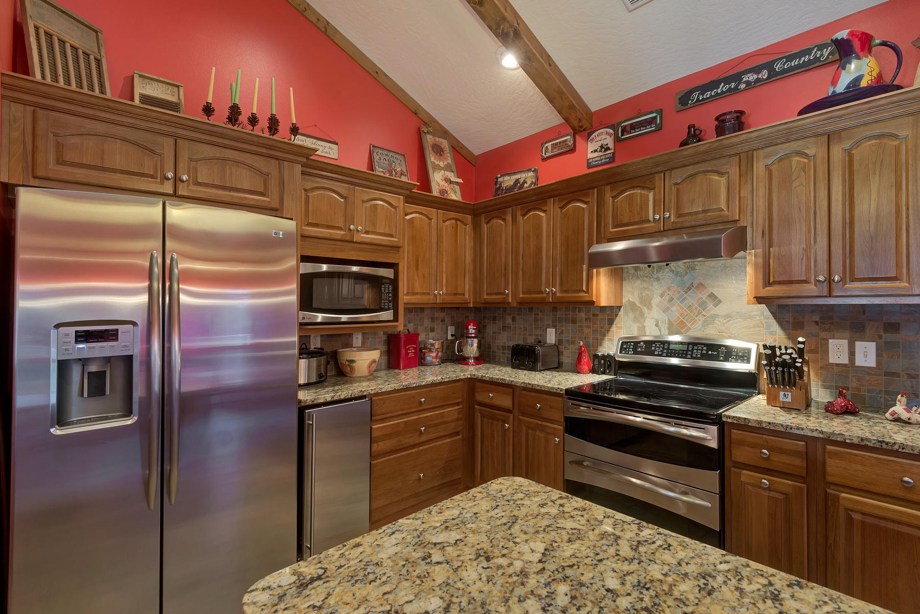 38 Acre Ranch - Farm