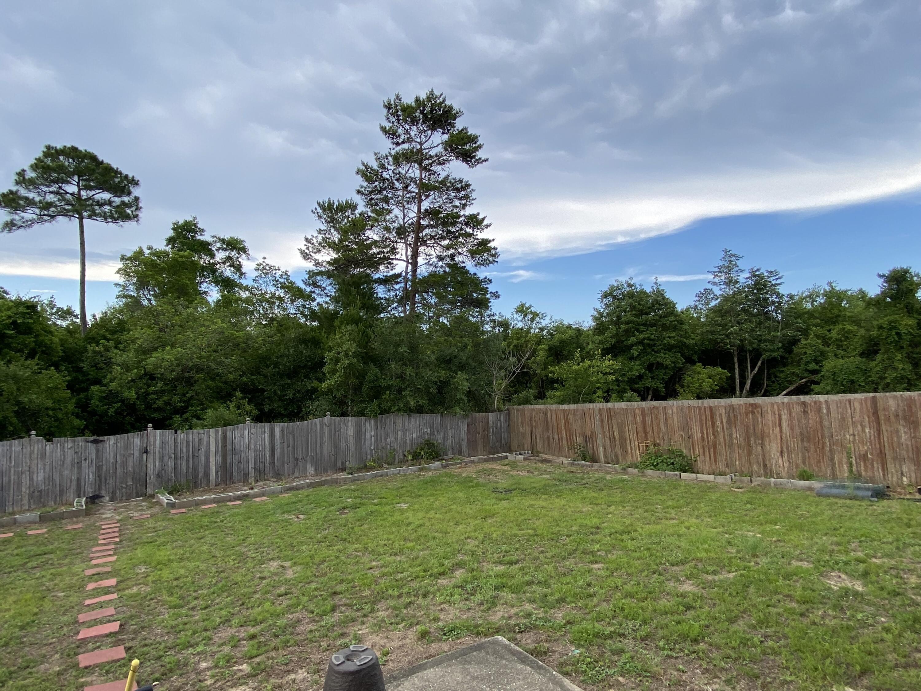 TREASURE ISLE ESTATES - Residential Lease