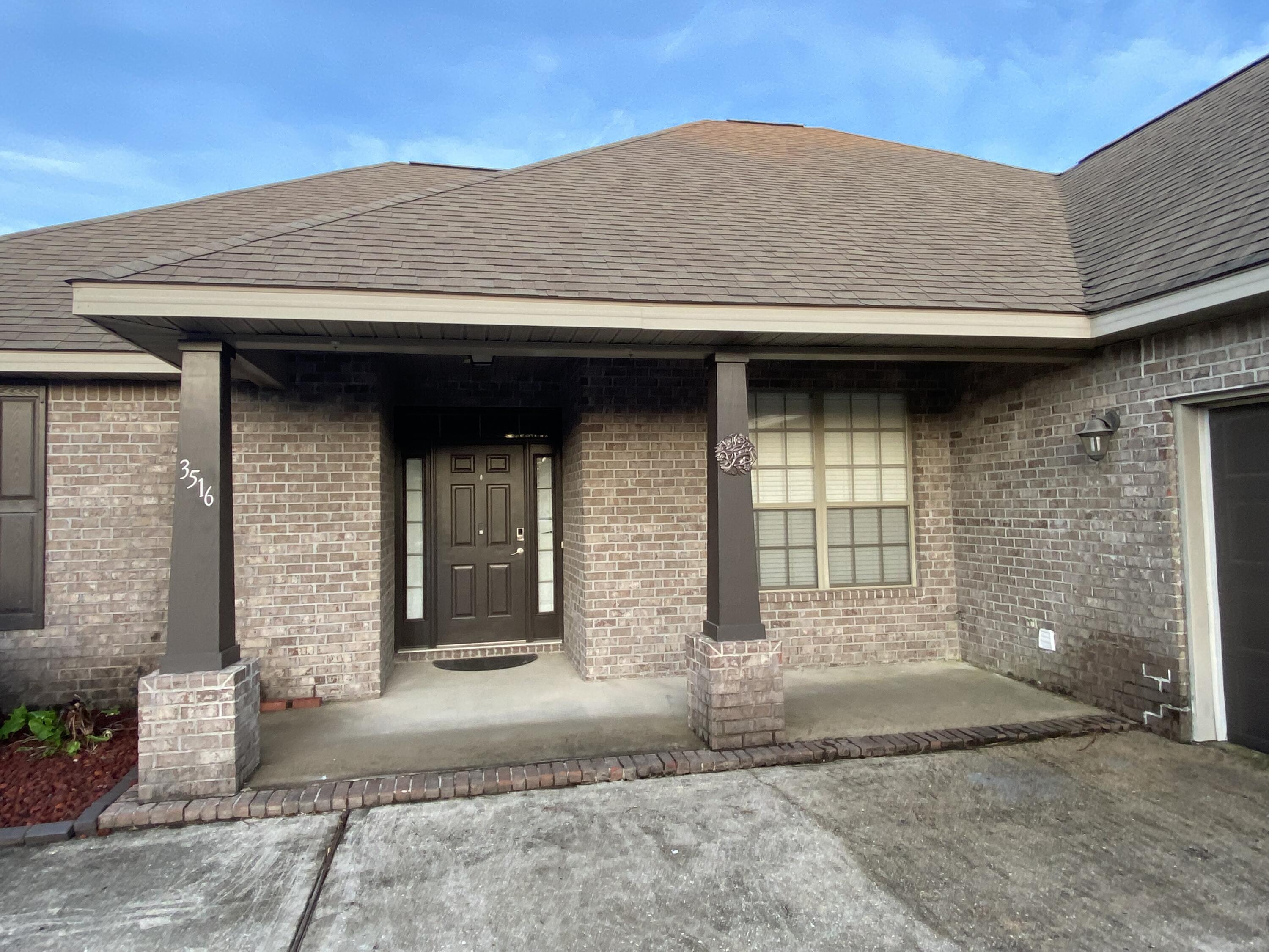 TREASURE ISLE ESTATES - Residential Lease